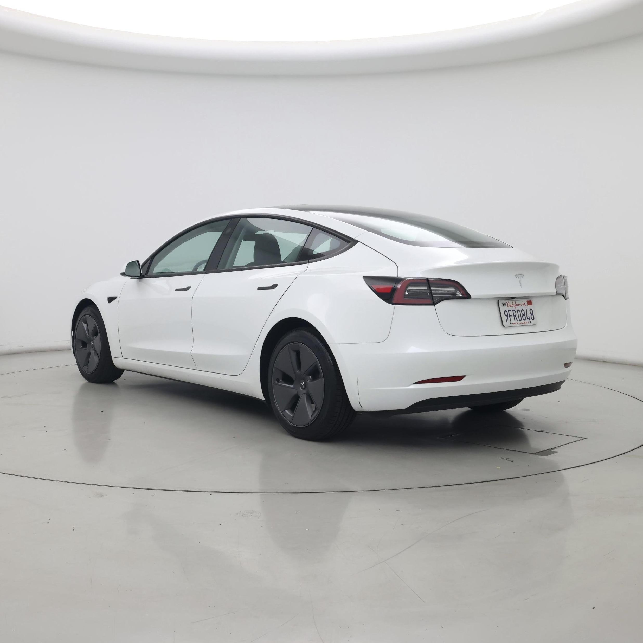 Thumbnail: 2023 Tesla Model 3 - 2