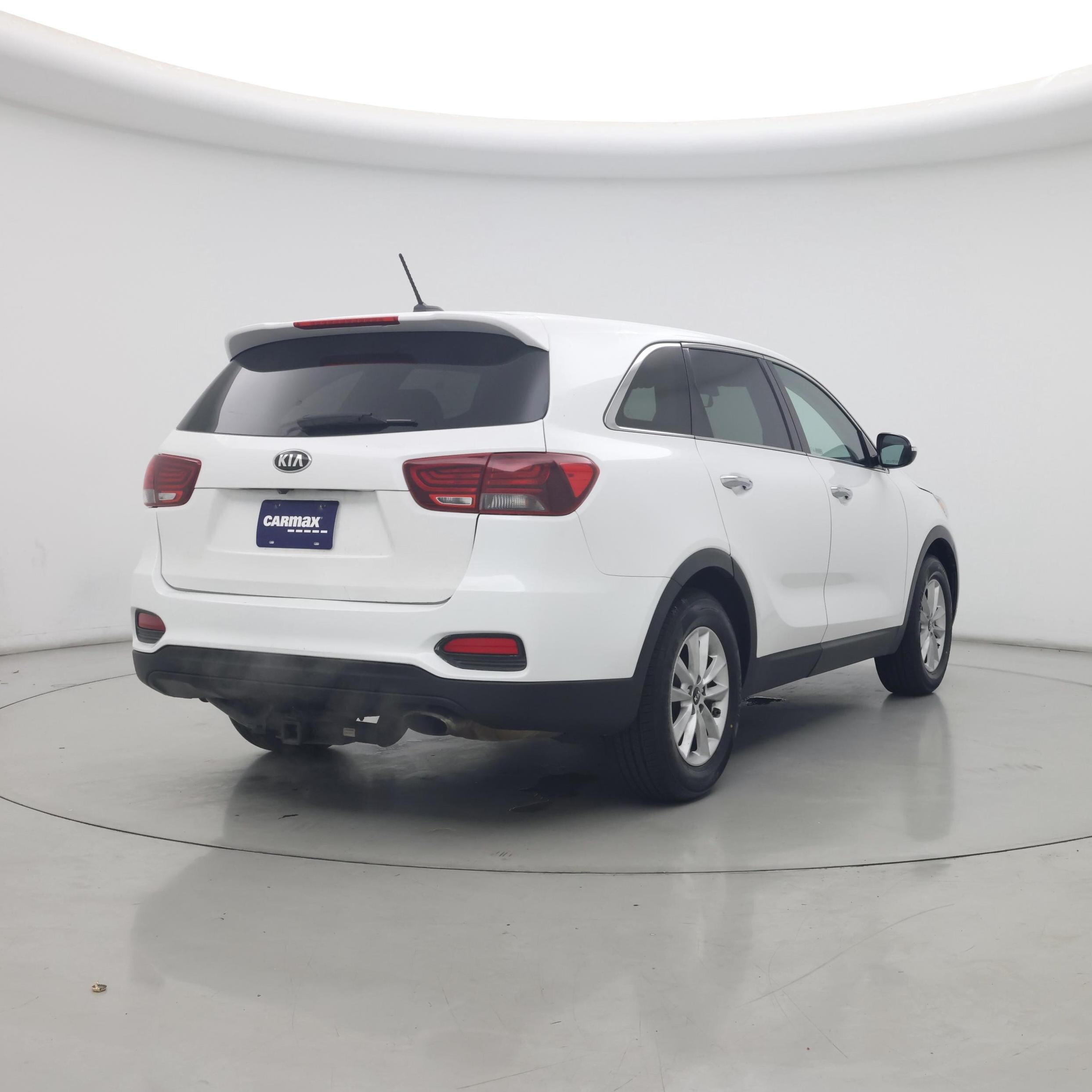 Thumbnail: 2019 Kia Sorento - 8