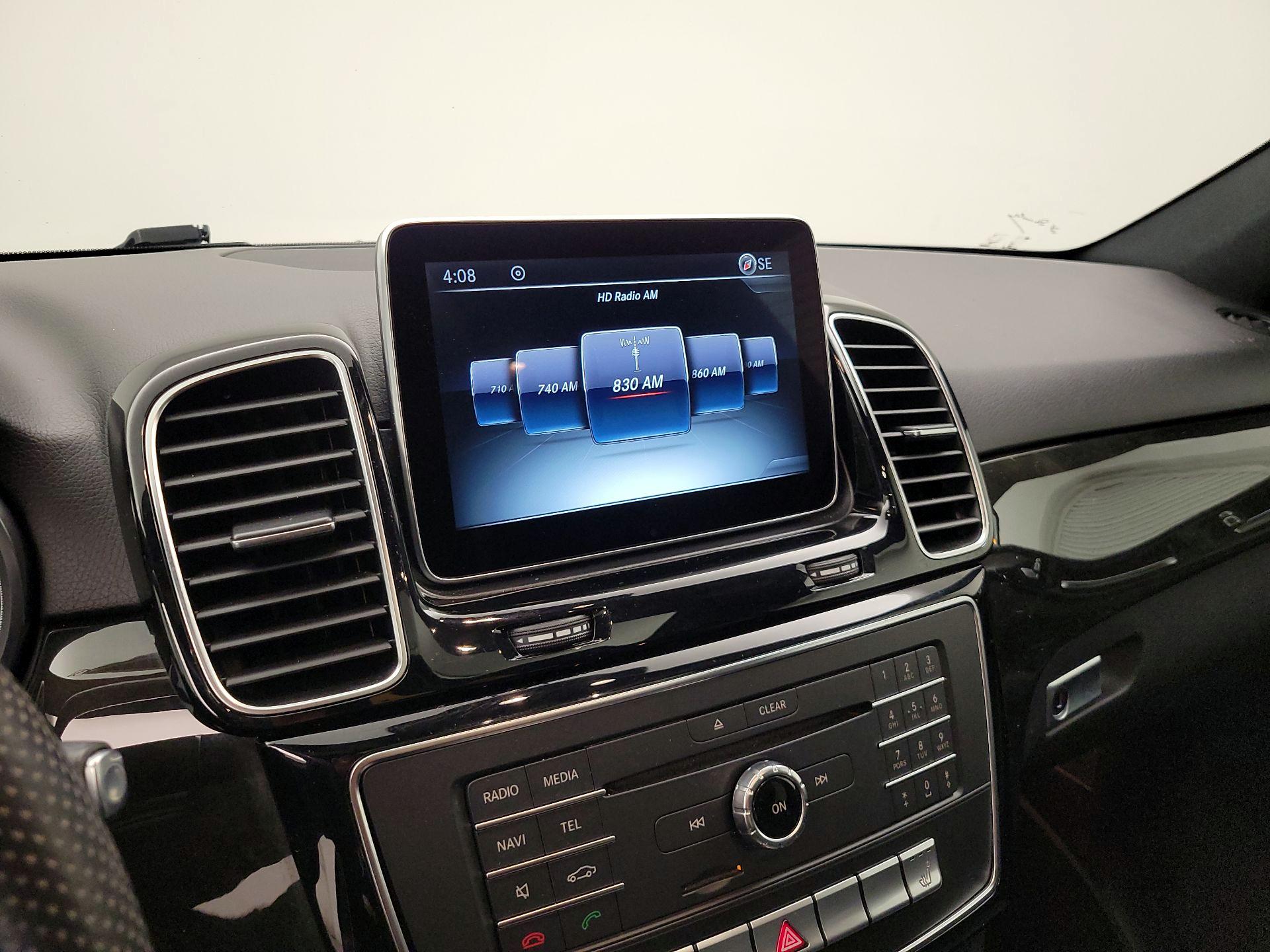 Thumbnail: 2016 Mercedes-Benz GLE - 15