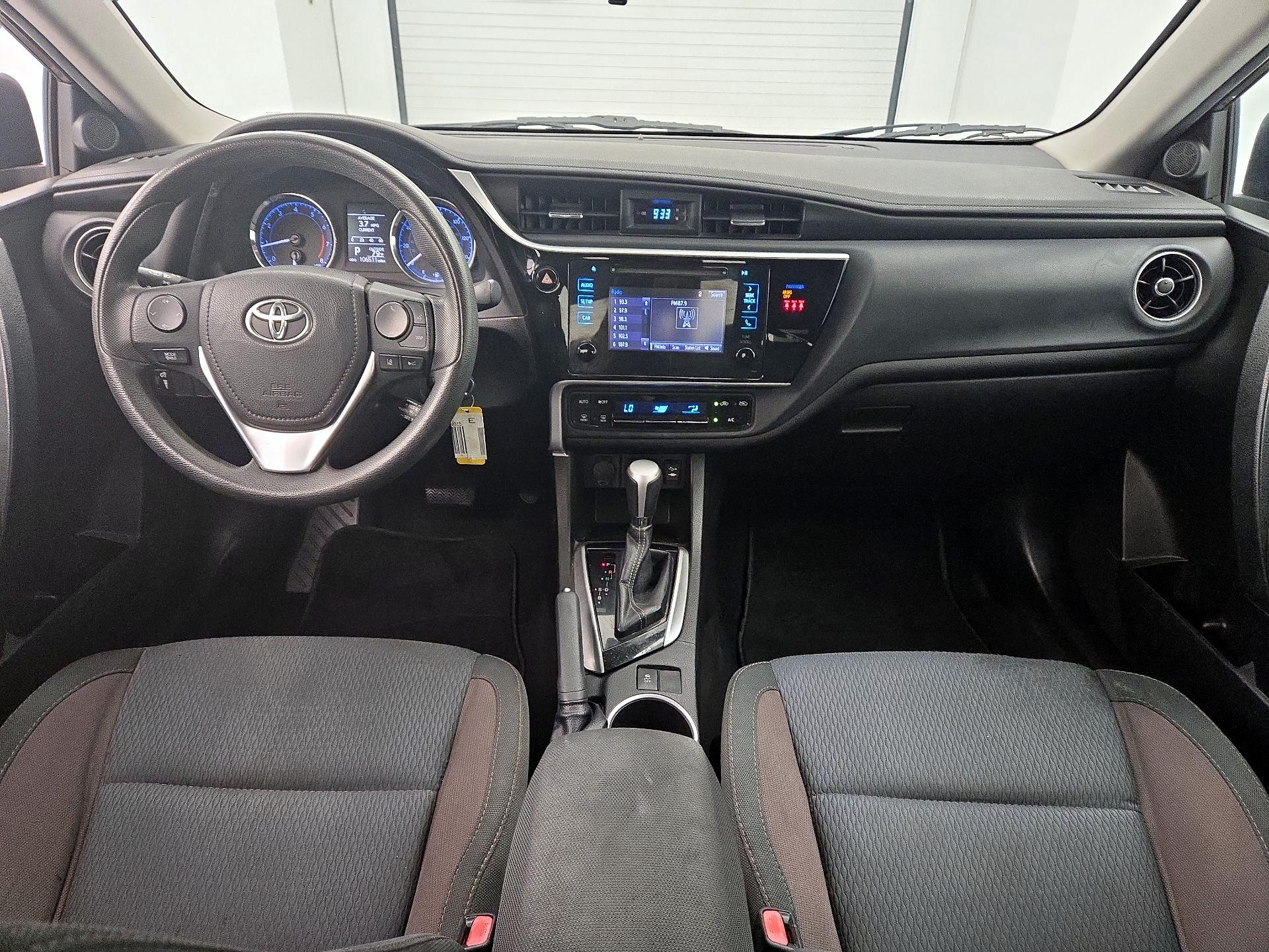Thumbnail: 2018 Toyota Corolla - 9