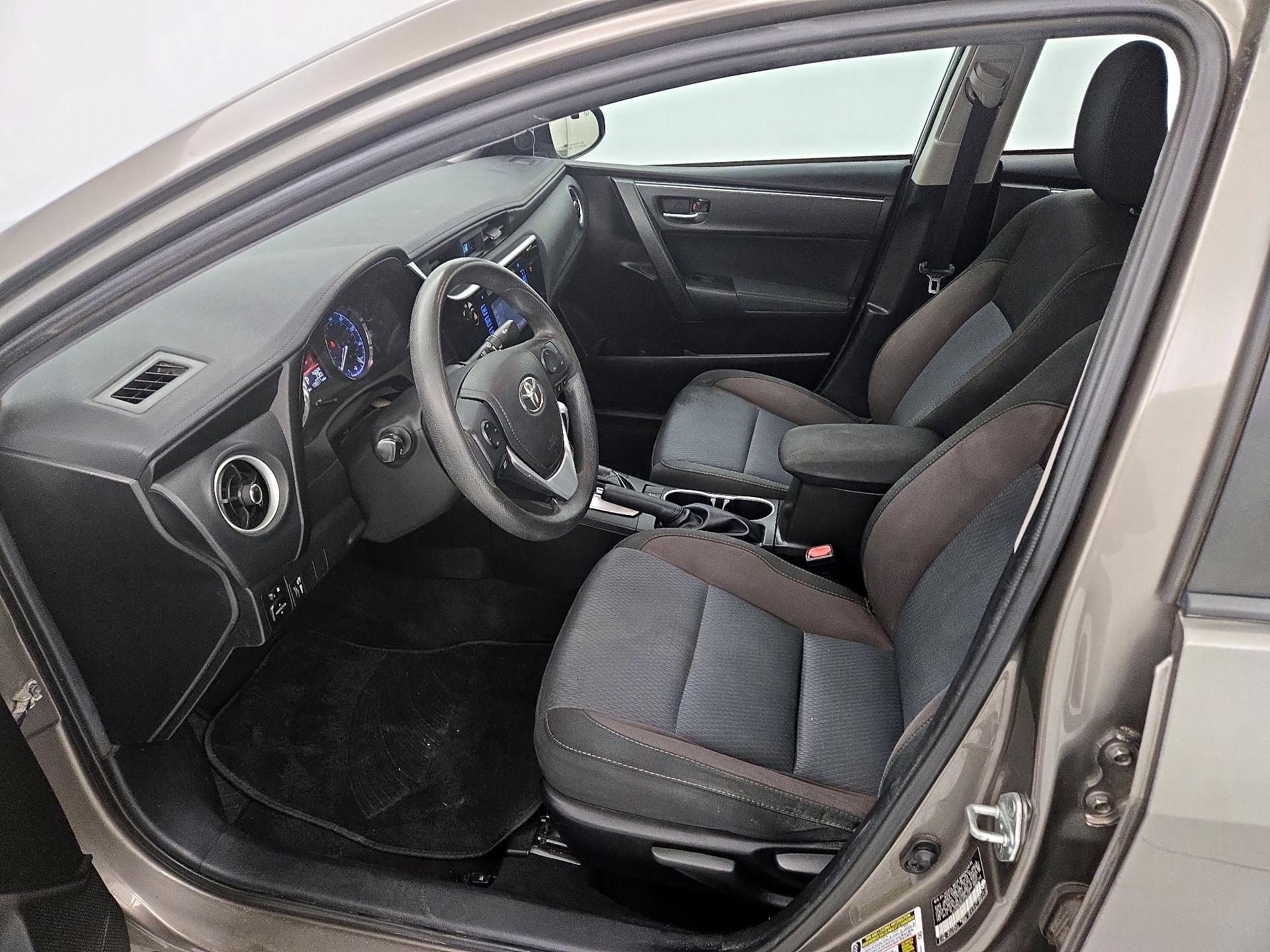 Thumbnail: 2018 Toyota Corolla - 11
