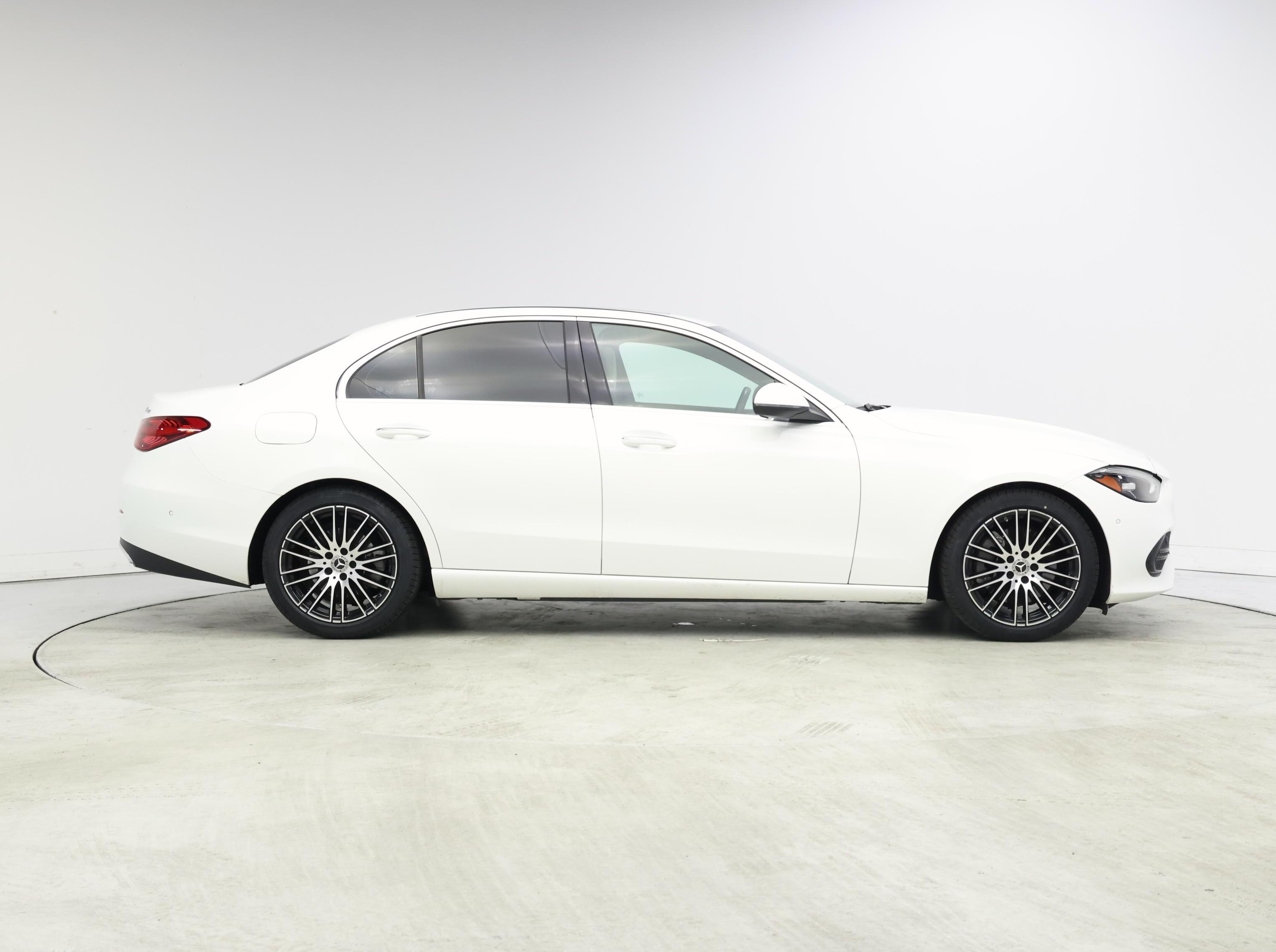 Thumbnail: 2023 Mercedes-Benz C-Class - 7
