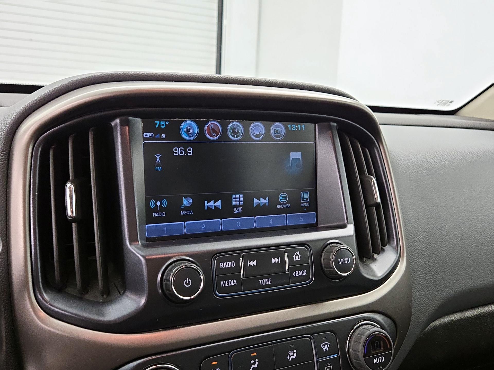 Thumbnail: 2018 Chevrolet Colorado - 15