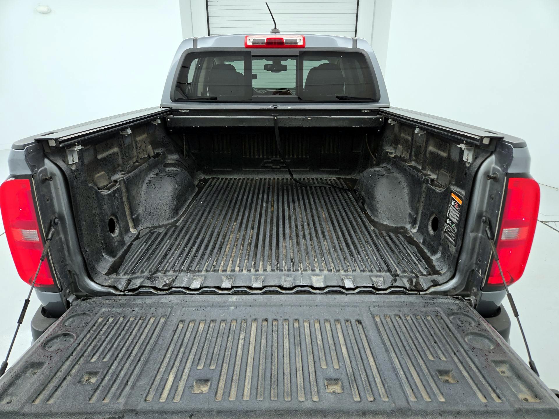 Thumbnail: 2018 Chevrolet Colorado - 20