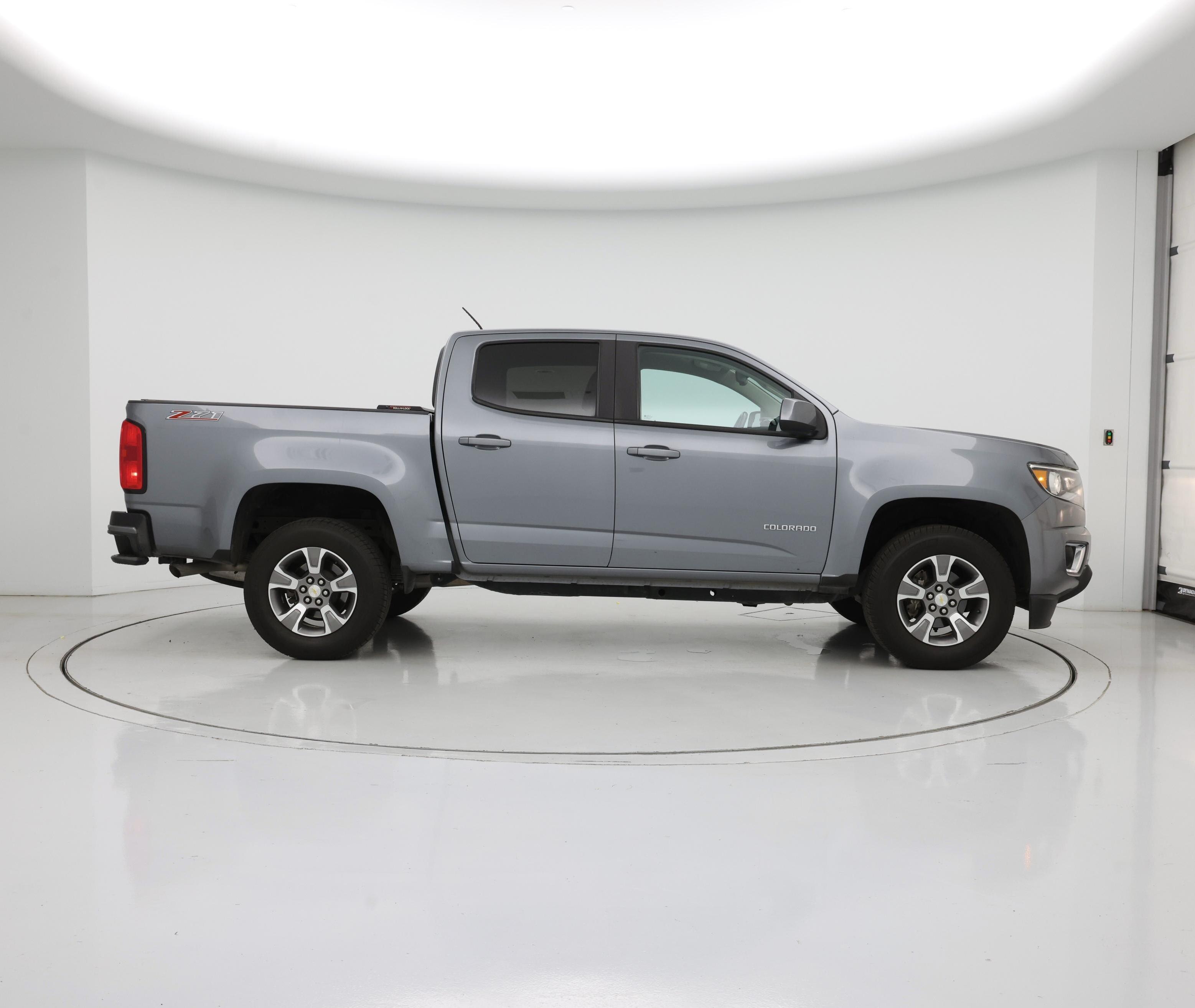 Thumbnail: 2018 Chevrolet Colorado - 7