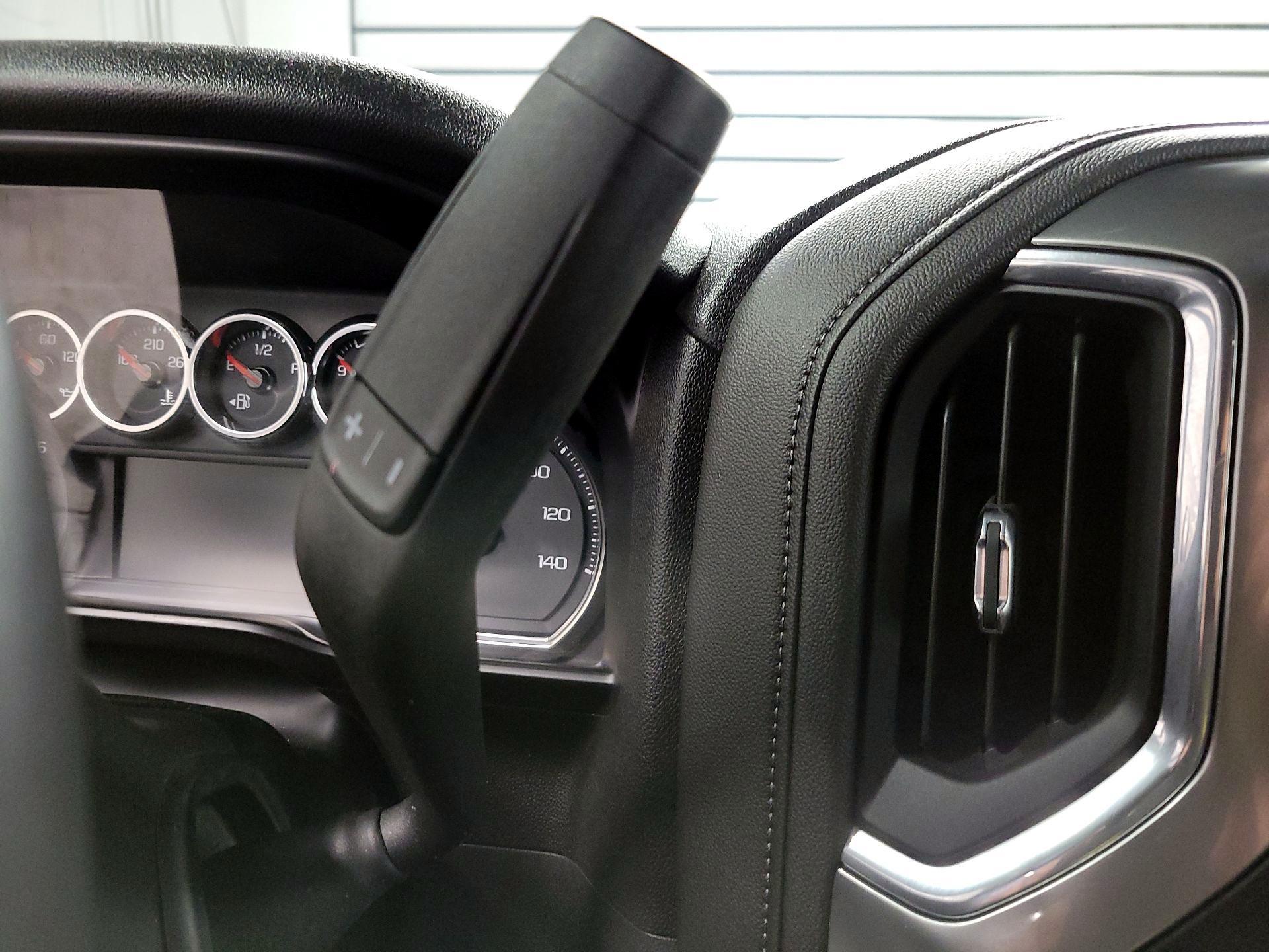 Thumbnail: 2020 Chevrolet Silverado 1500 - 17