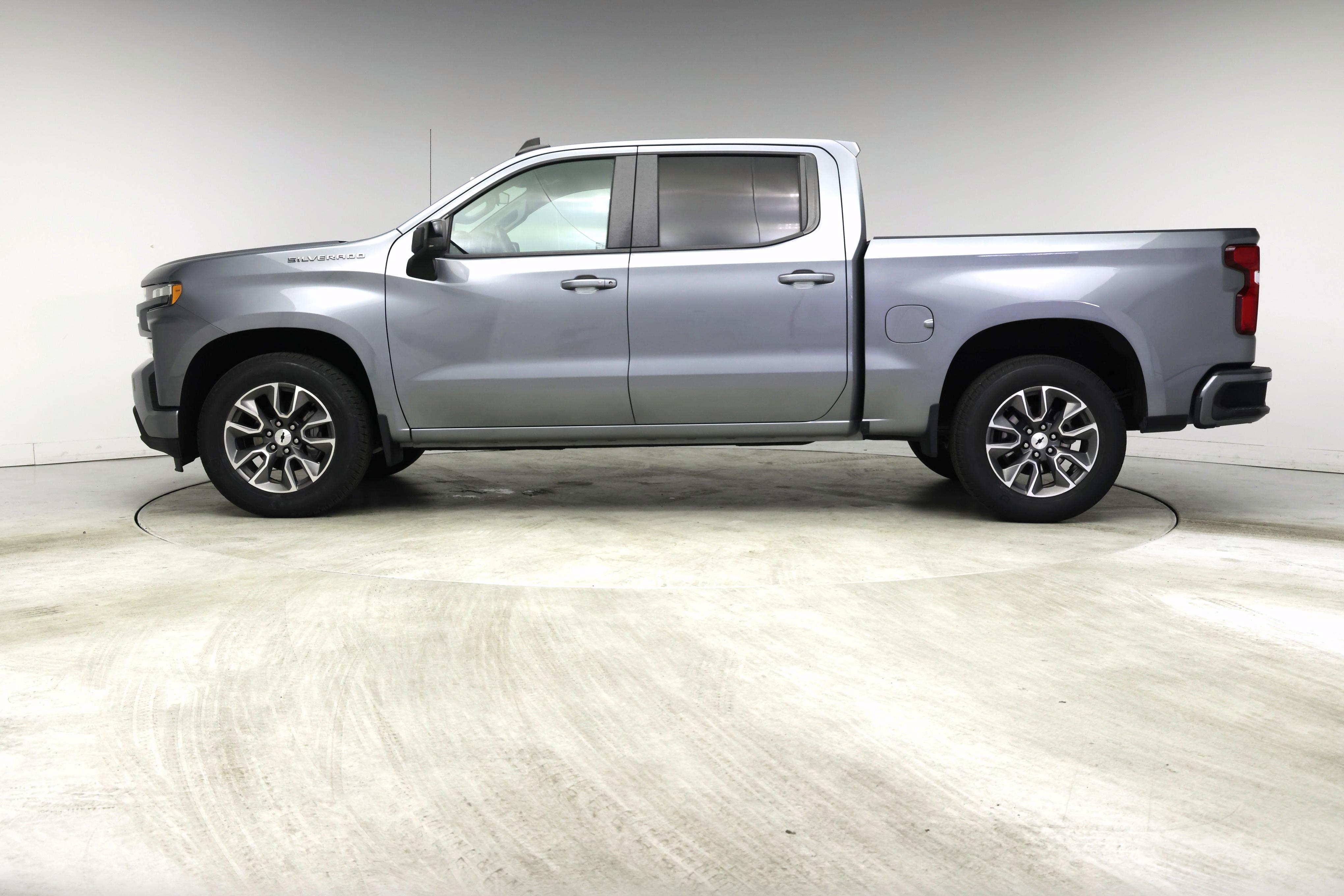 Thumbnail: 2020 Chevrolet Silverado 1500 - 3