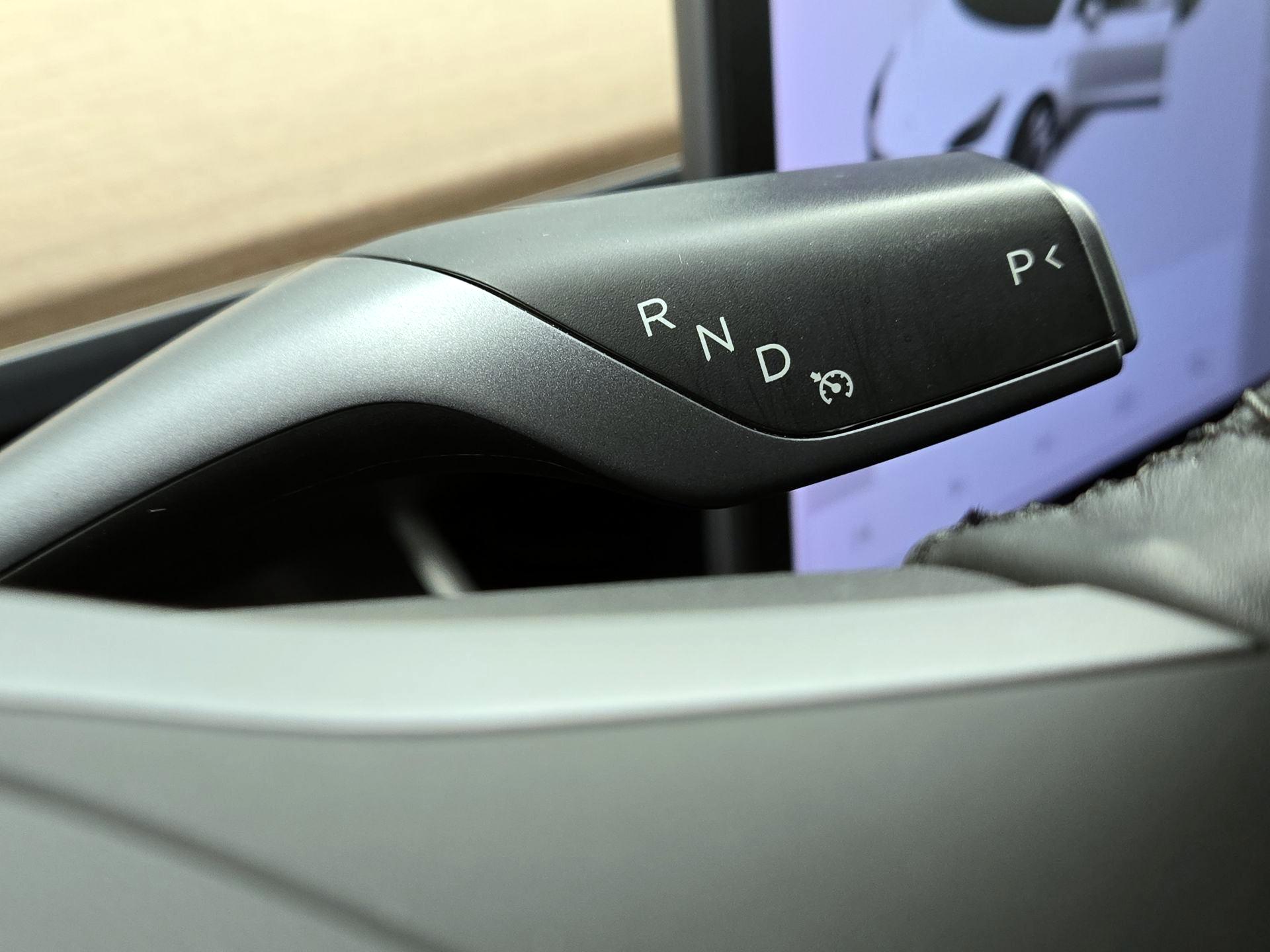 Thumbnail: 2019 Tesla Model 3 - 17