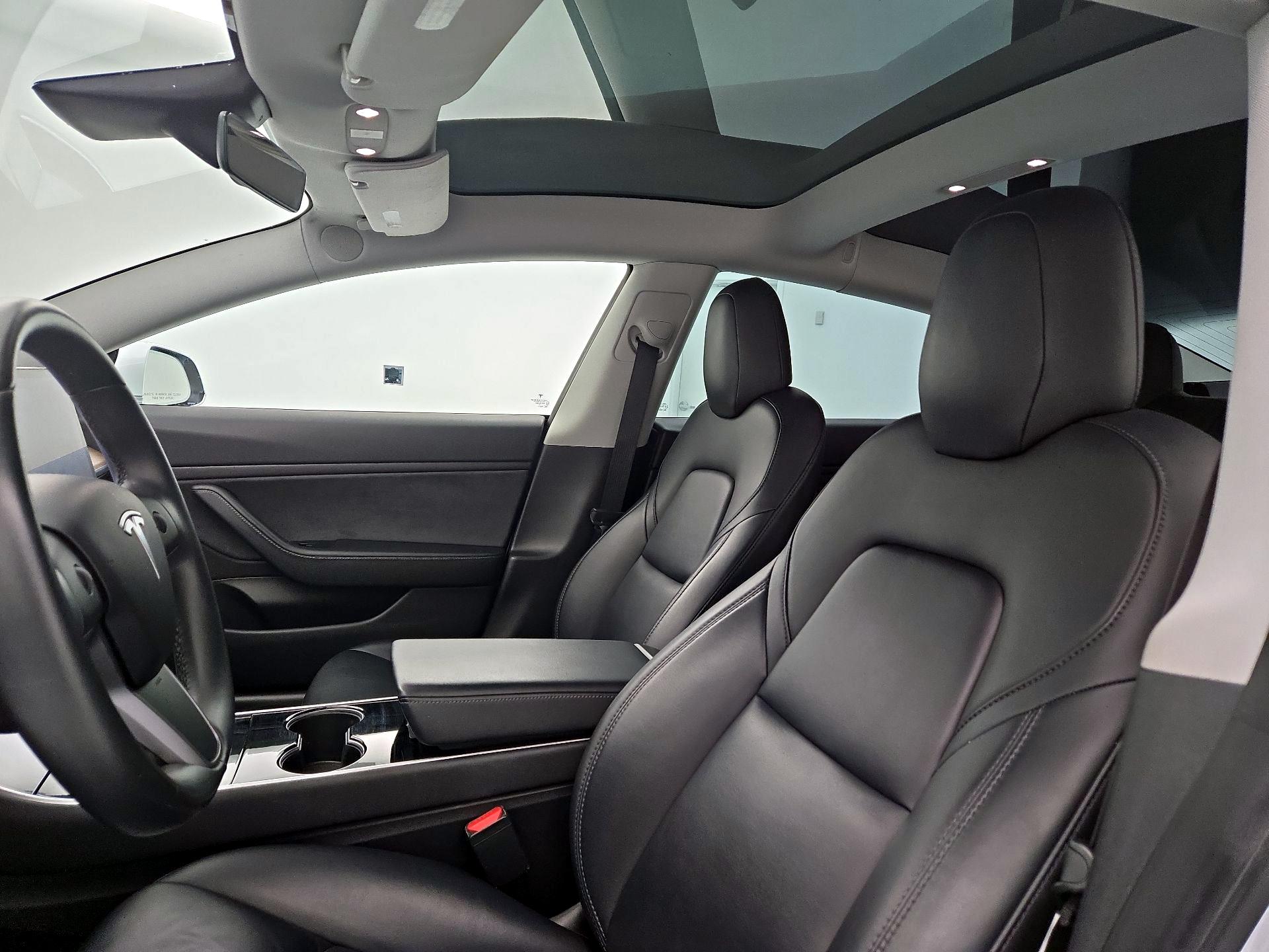 Thumbnail: 2019 Tesla Model 3 - 19