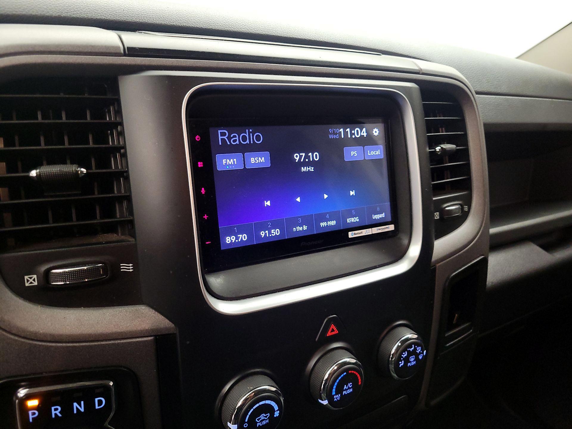 Thumbnail: 2020 RAM 1500 Classic - 15