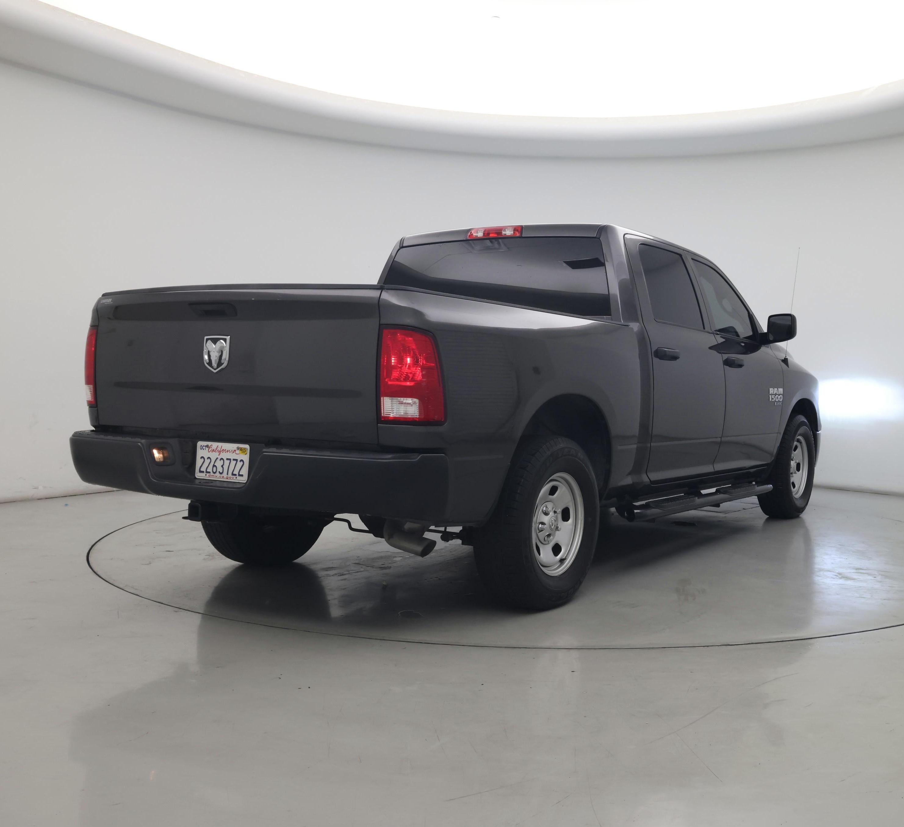 Thumbnail: 2020 RAM 1500 Classic - 8