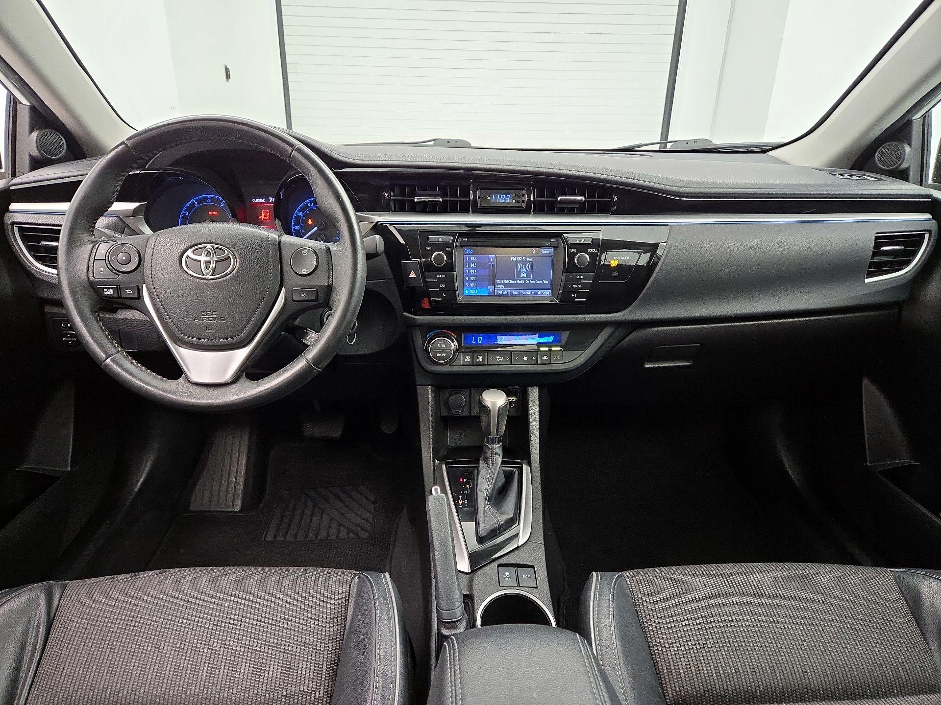 Thumbnail: 2016 Toyota Corolla - 9