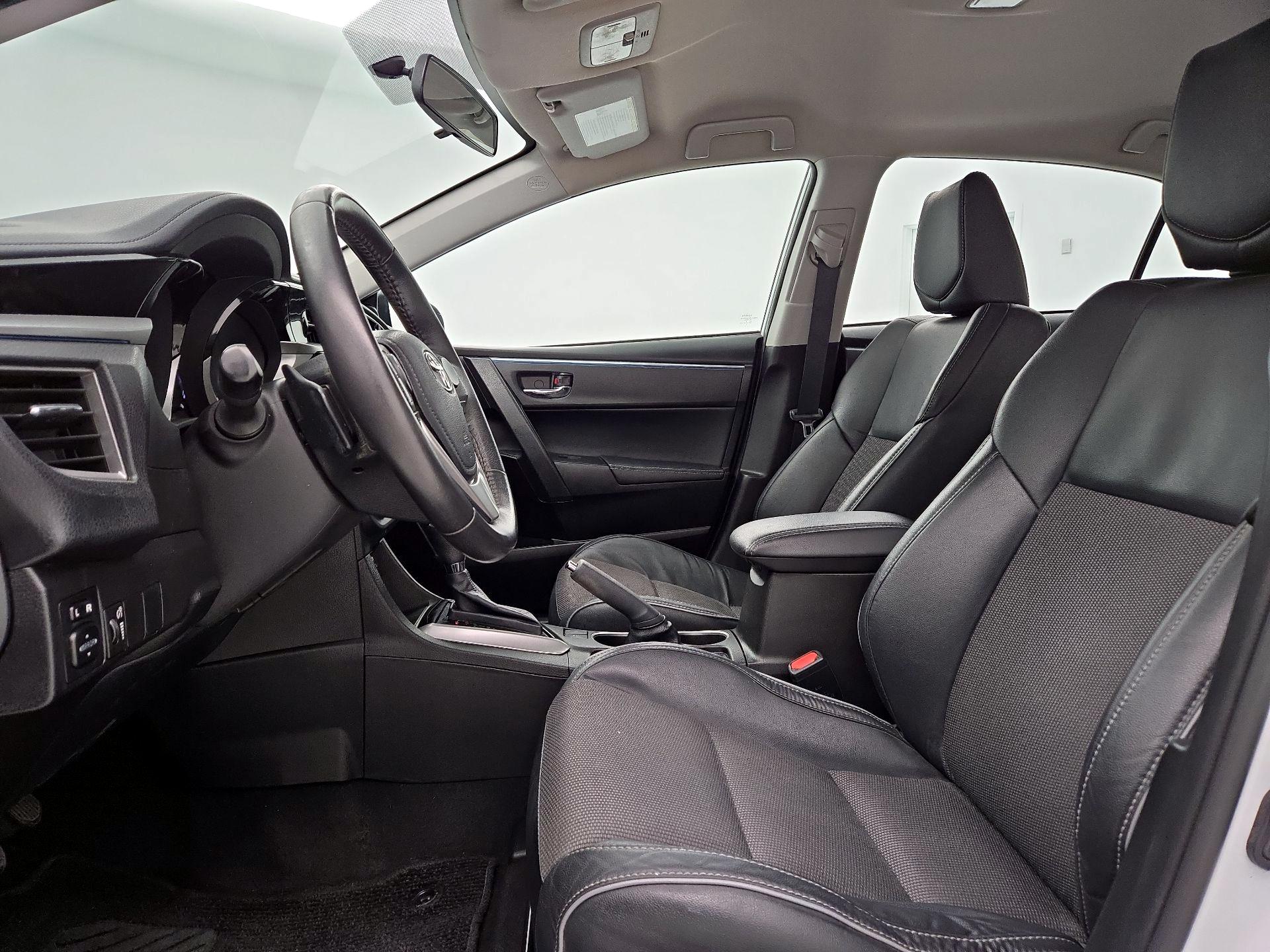 Thumbnail: 2016 Toyota Corolla - 11