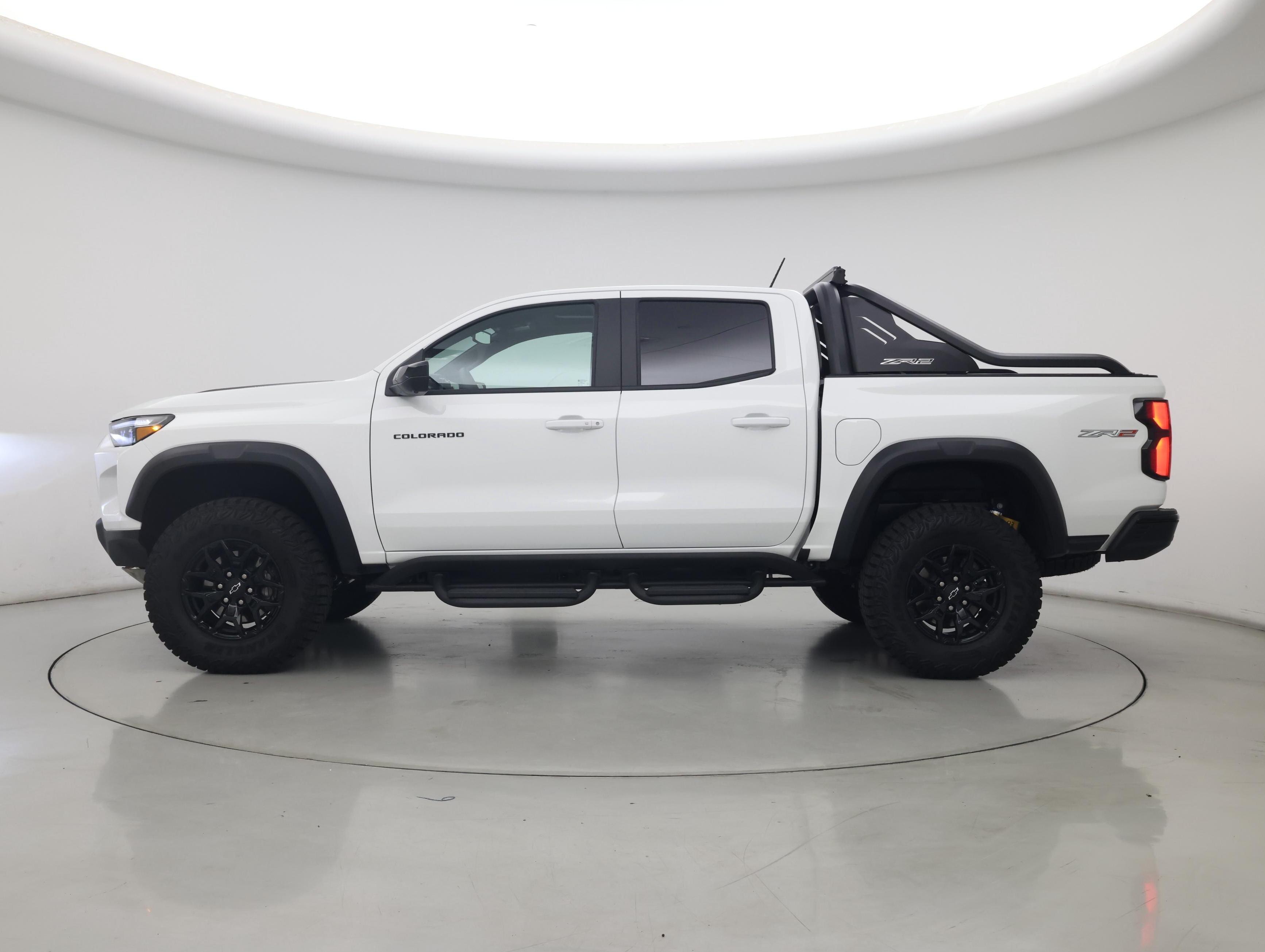 Thumbnail: 2025 Chevrolet Colorado - 3