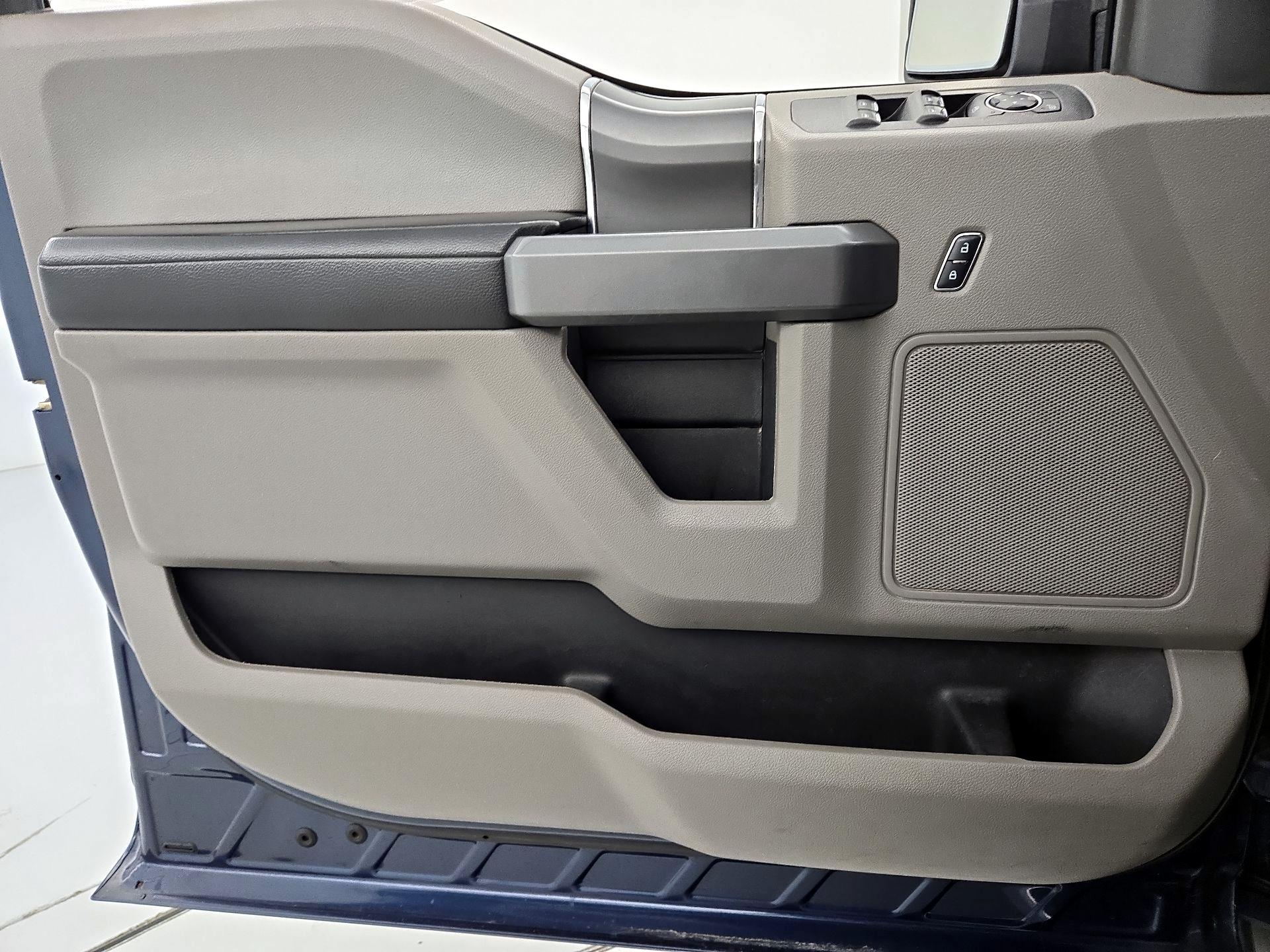 Thumbnail: 2017 Ford F-150 - 12
