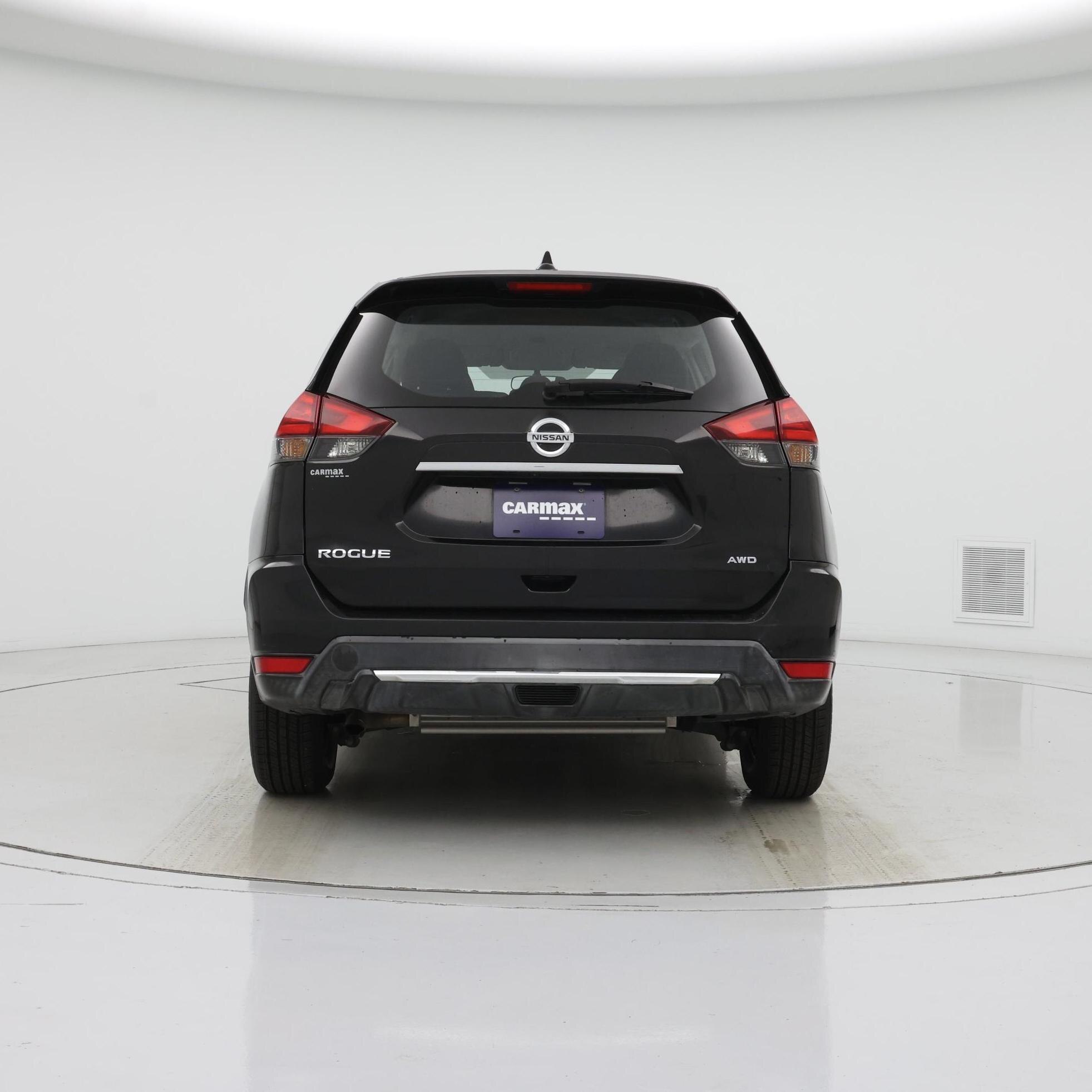 Thumbnail: 2017 Nissan Rogue - 6