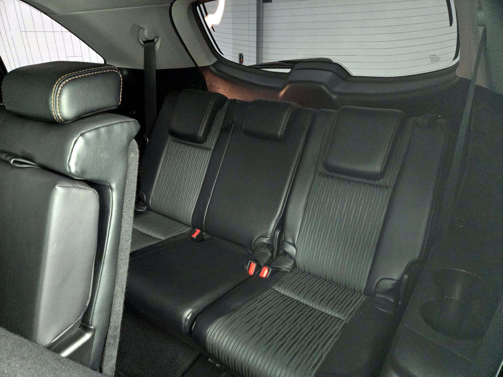 Thumbnail: 2016 Toyota Highlander - 20