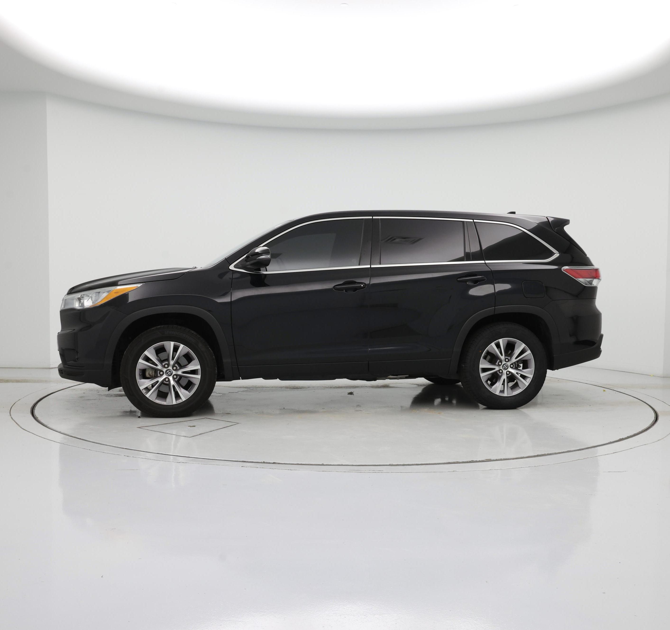 Thumbnail: 2016 Toyota Highlander - 3