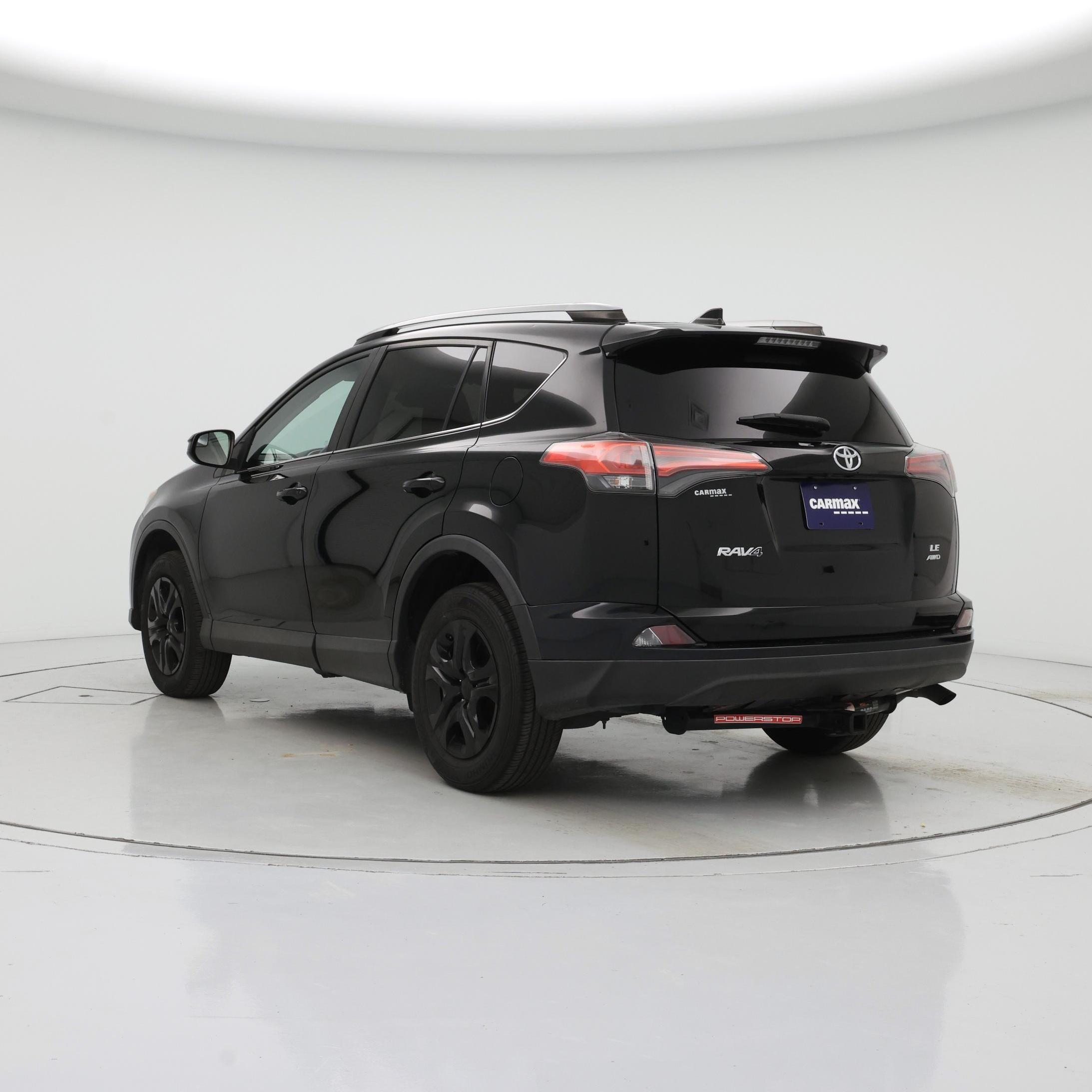 Thumbnail: 2017 Toyota RAV4 - 2