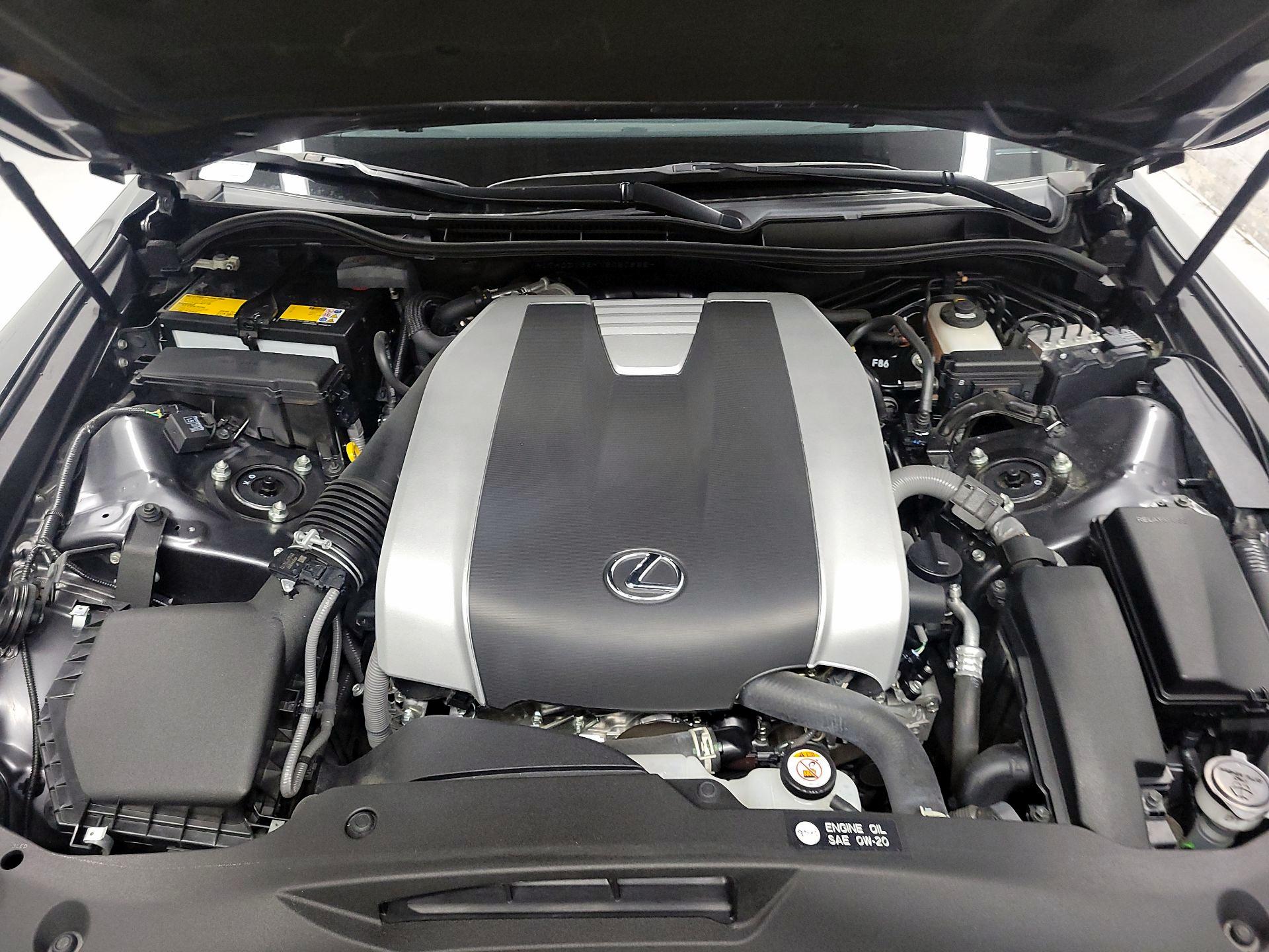 Thumbnail: 2022 Lexus IS - 20