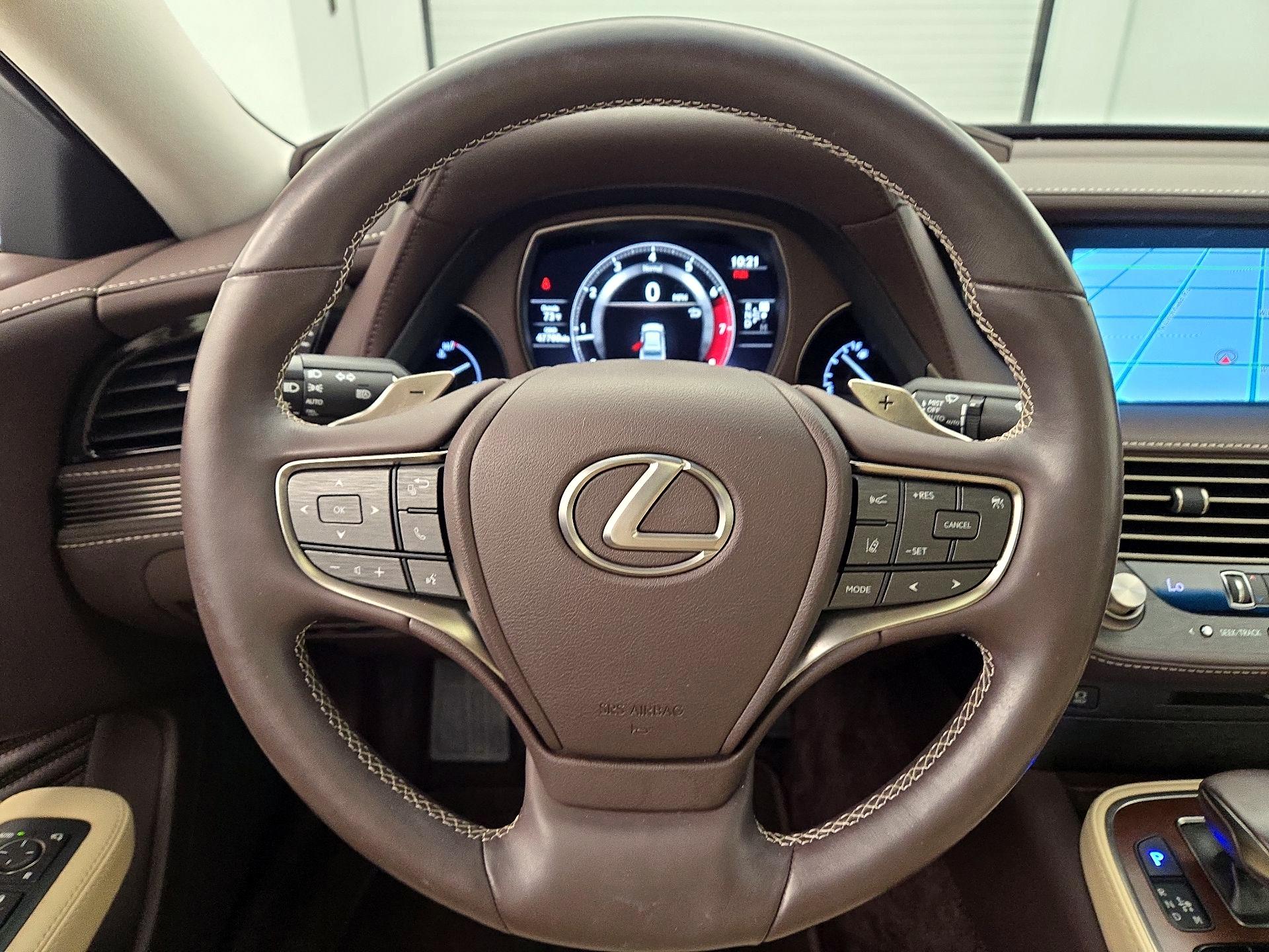 Thumbnail: 2020 Lexus LS - 10