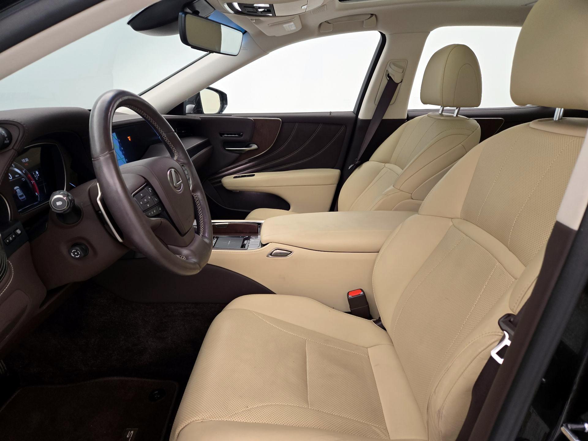 Thumbnail: 2020 Lexus LS - 11