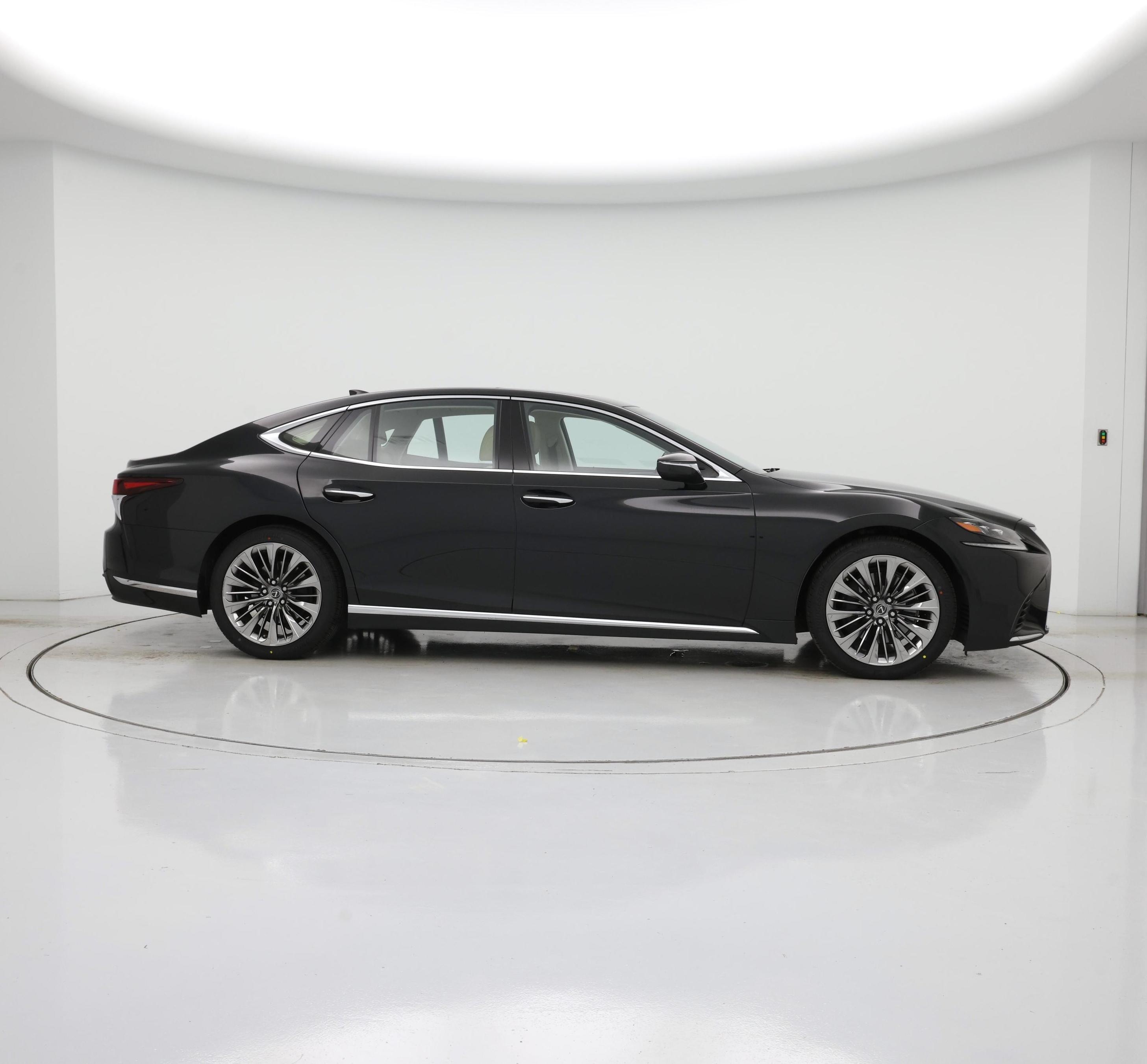 Thumbnail: 2020 Lexus LS - 7