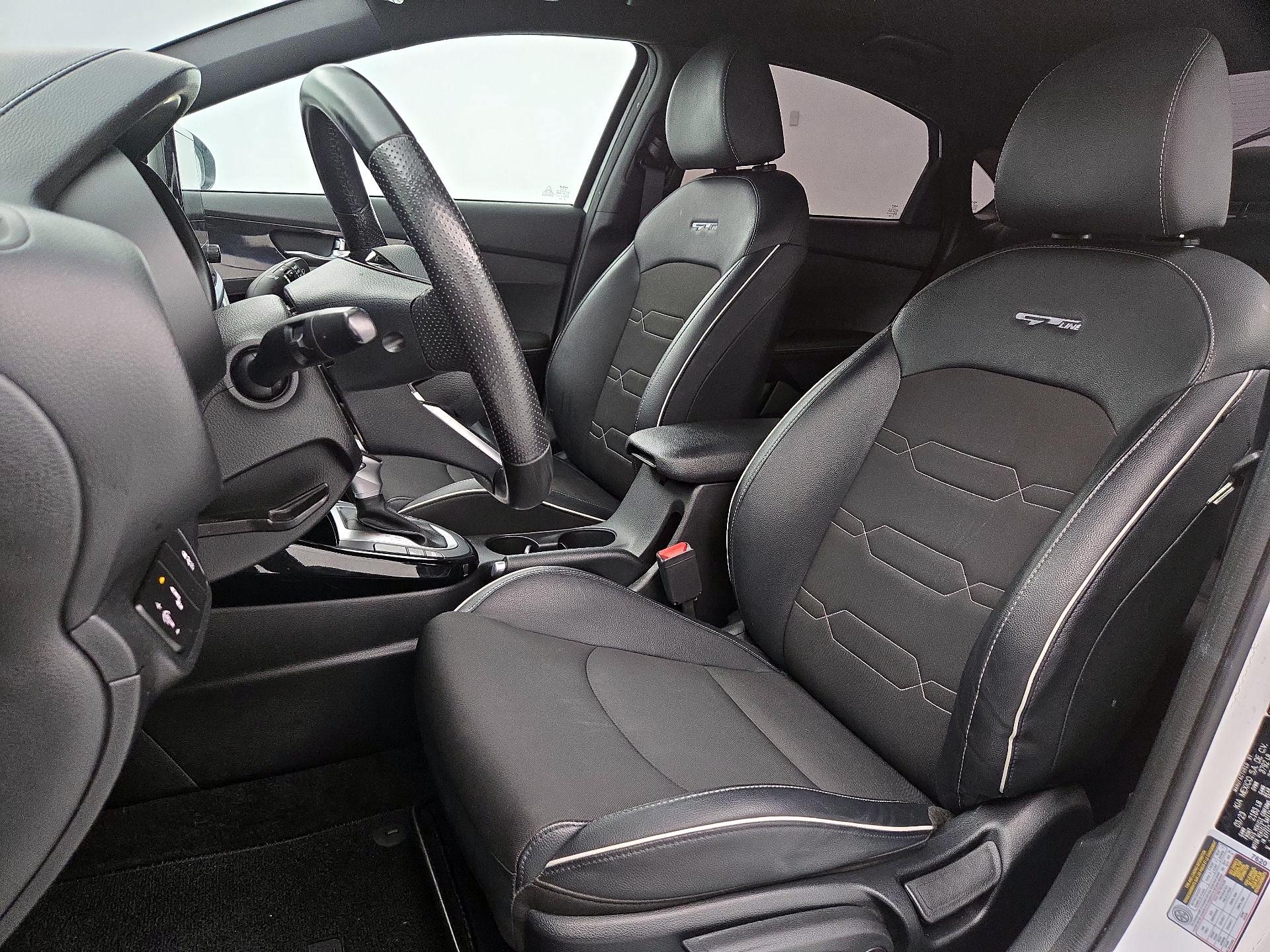 Thumbnail: 2023 Kia Forte - 11
