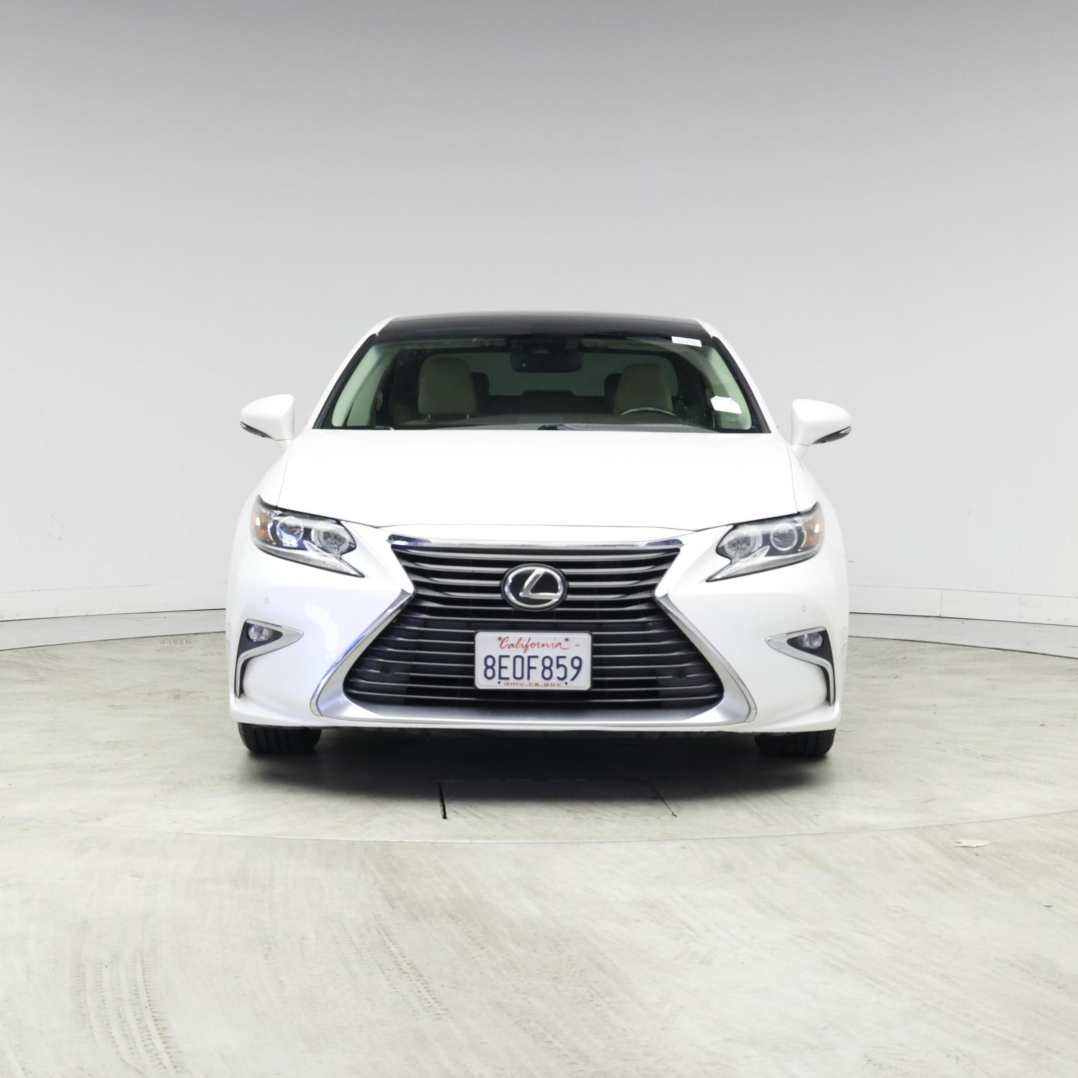 Thumbnail: 2017 Lexus ES - 5