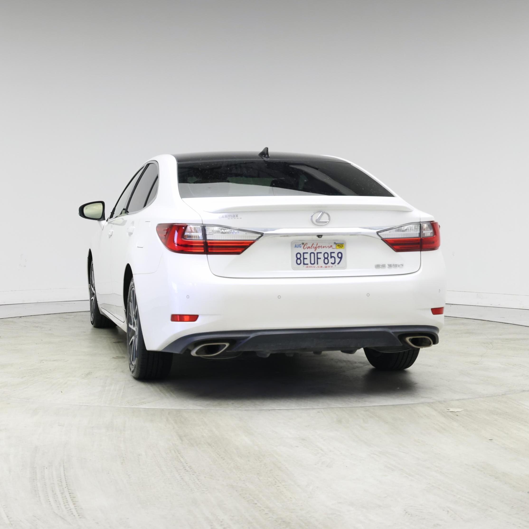 Thumbnail: 2017 Lexus ES - 6