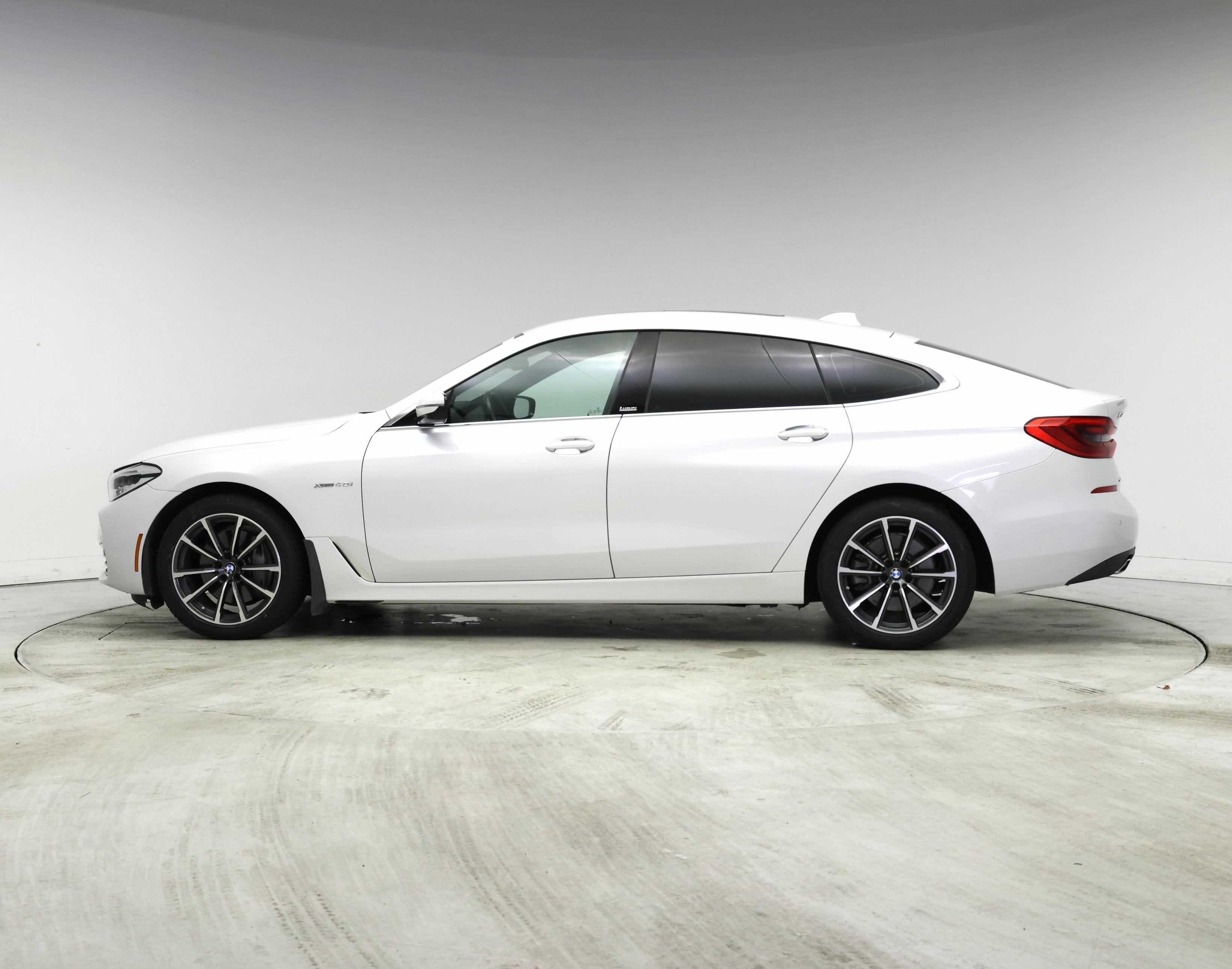 Thumbnail: 2019 BMW 6 Series - 3