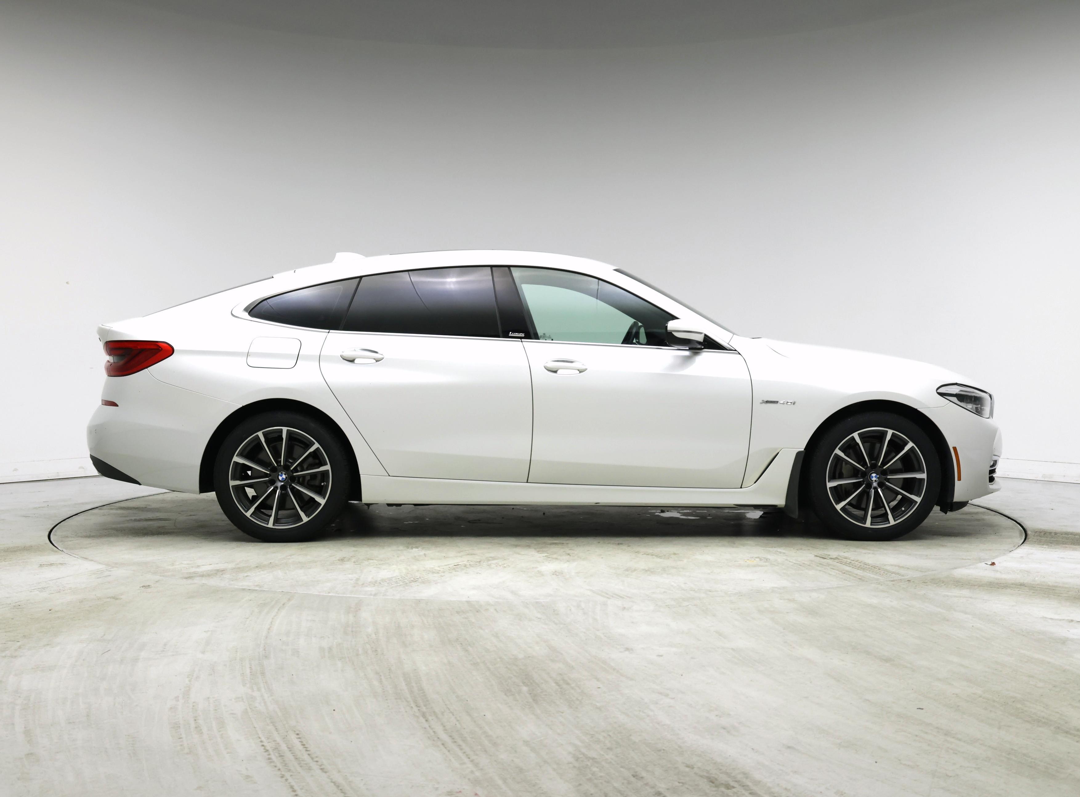 Thumbnail: 2019 BMW 6 Series - 7