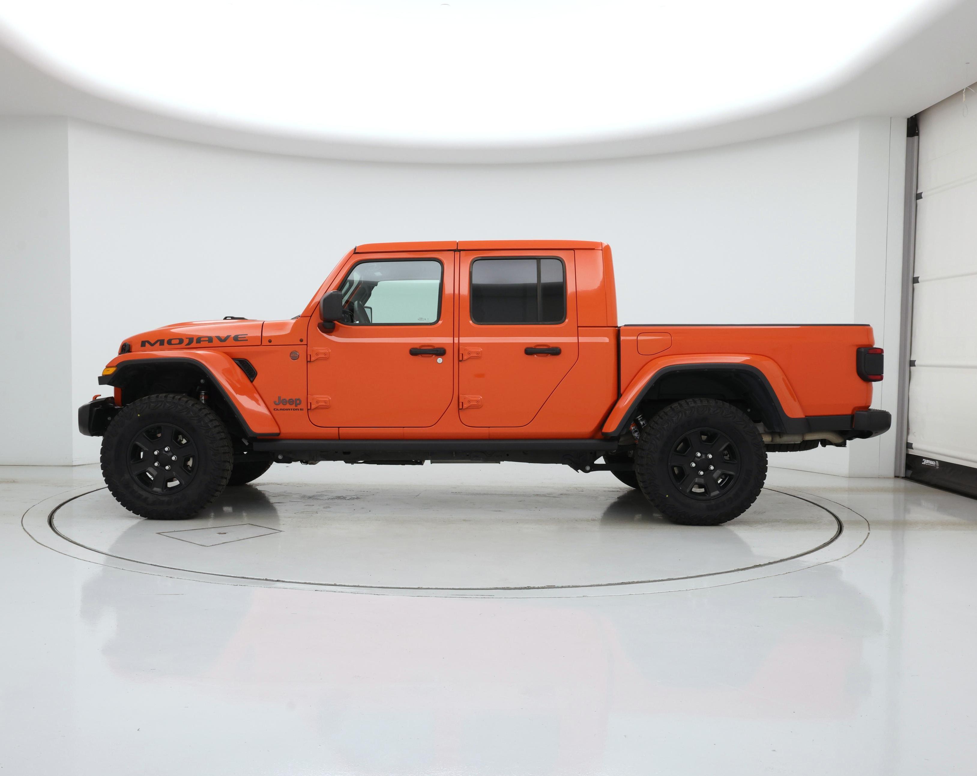 Thumbnail: 2023 Jeep Gladiator - 3