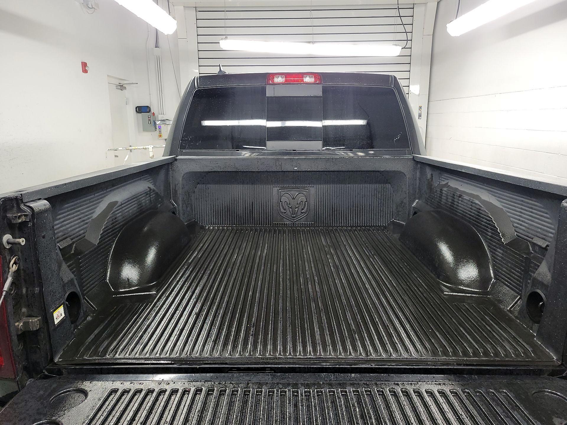 Thumbnail: 2017 RAM 1500 - 18