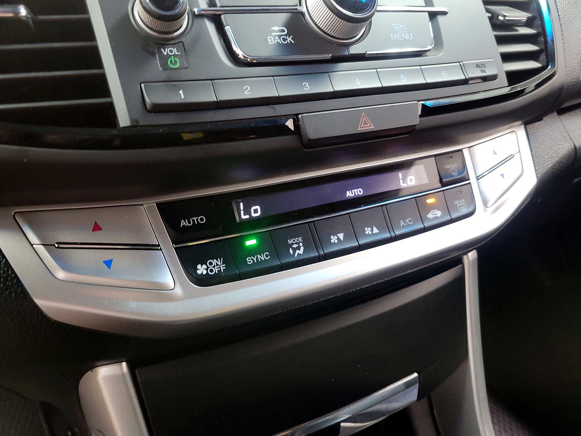 Thumbnail: 2014 Honda Accord - 16