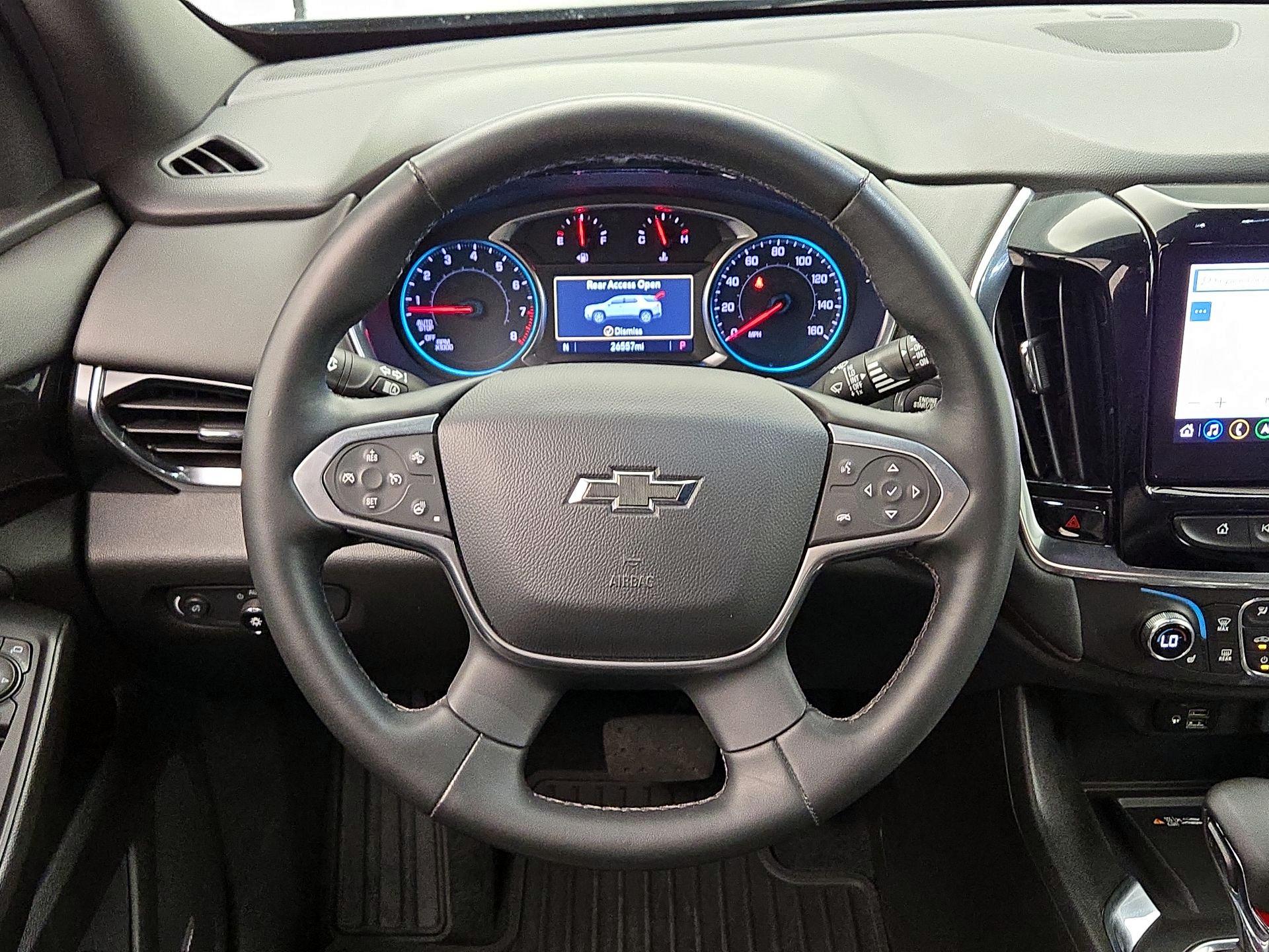 Thumbnail: 2023 Chevrolet Traverse - 10