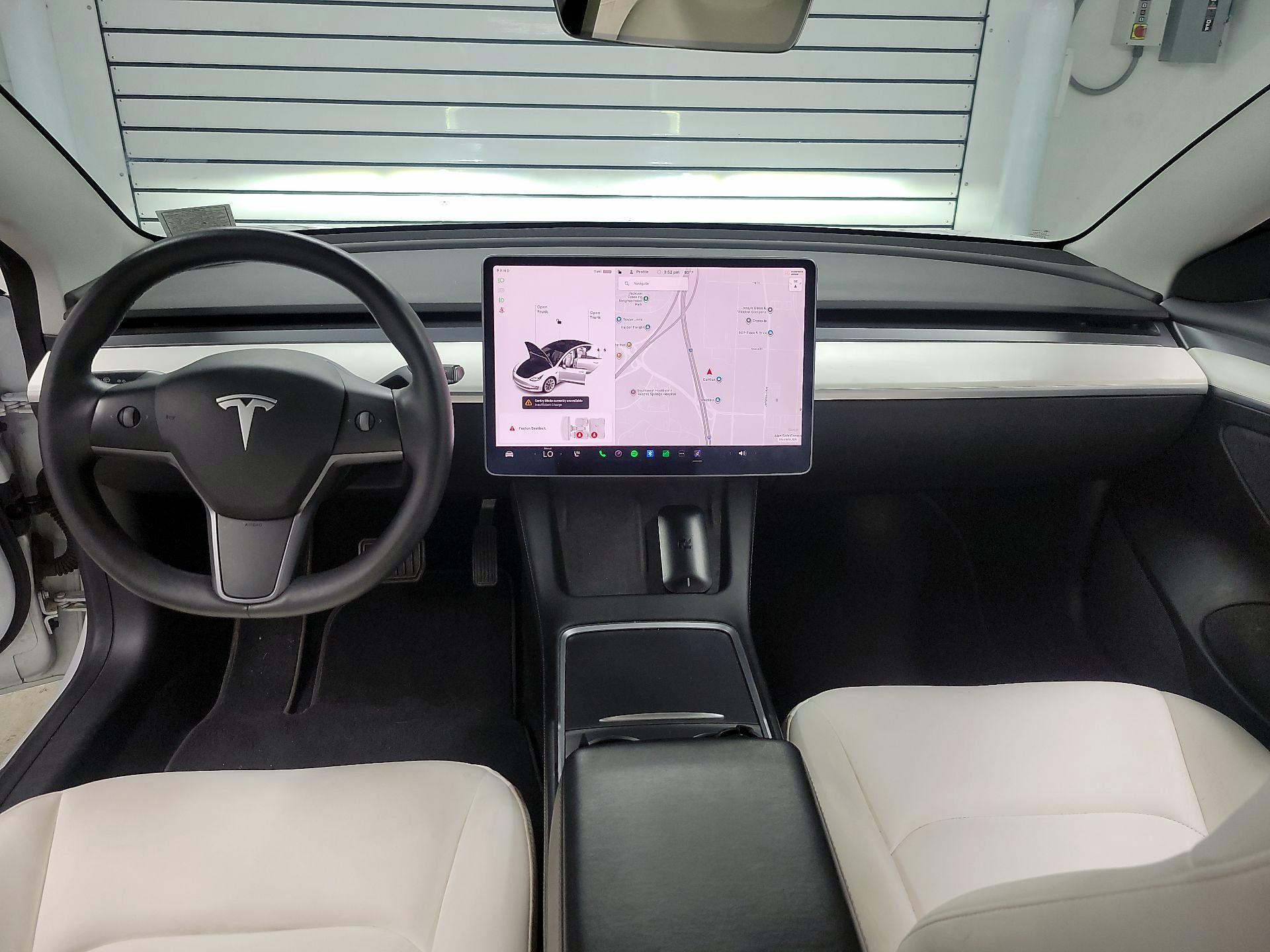 Thumbnail: 2021 Tesla Model 3 - 9