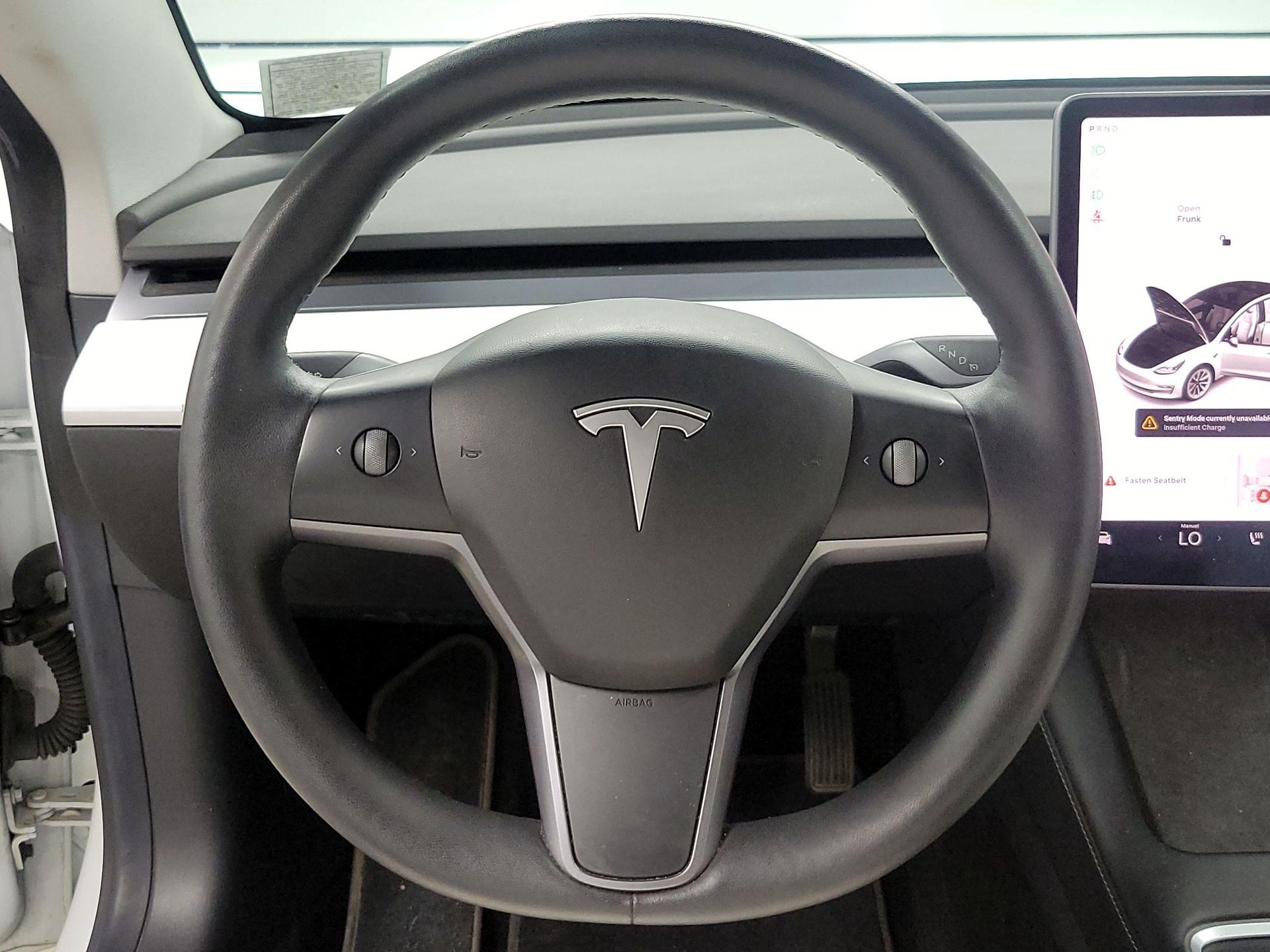 Thumbnail: 2021 Tesla Model 3 - 10