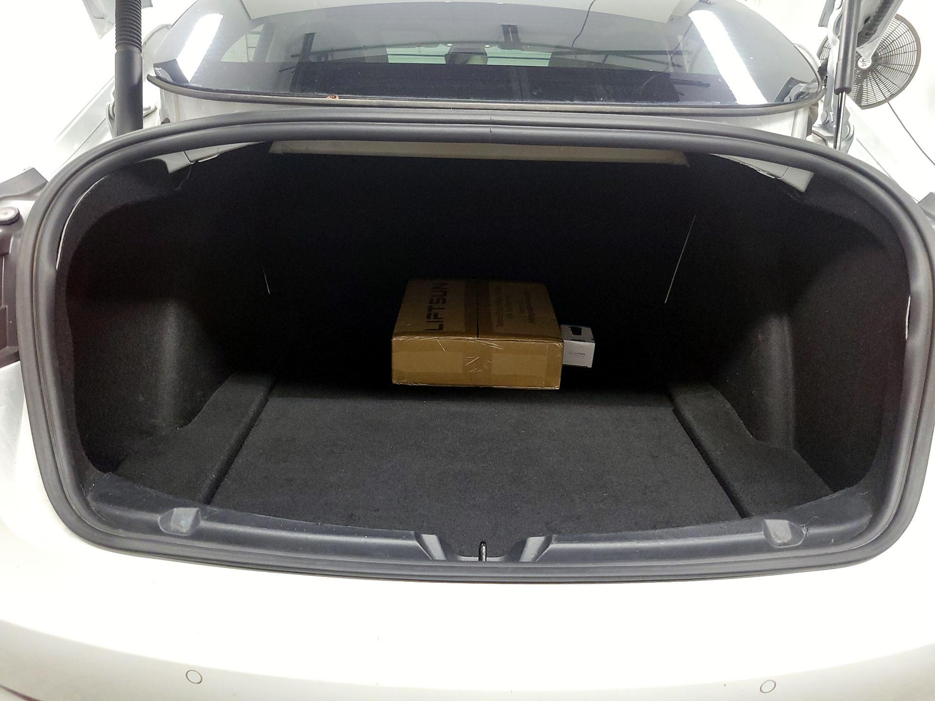 Thumbnail: 2021 Tesla Model 3 - 19