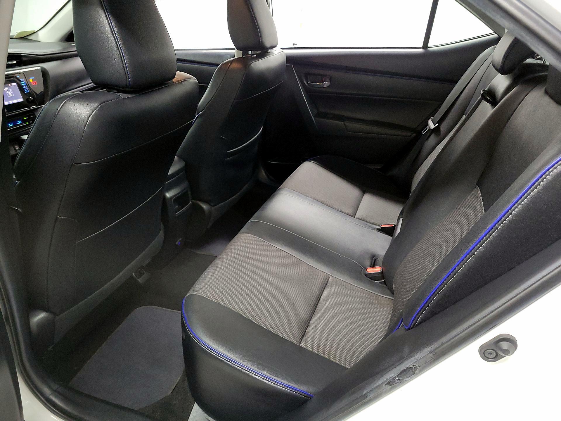 Thumbnail: 2019 Toyota Corolla - 17