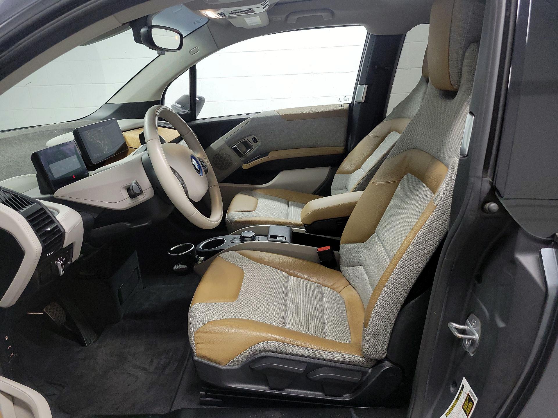 Thumbnail: 2017 BMW i3 - 11