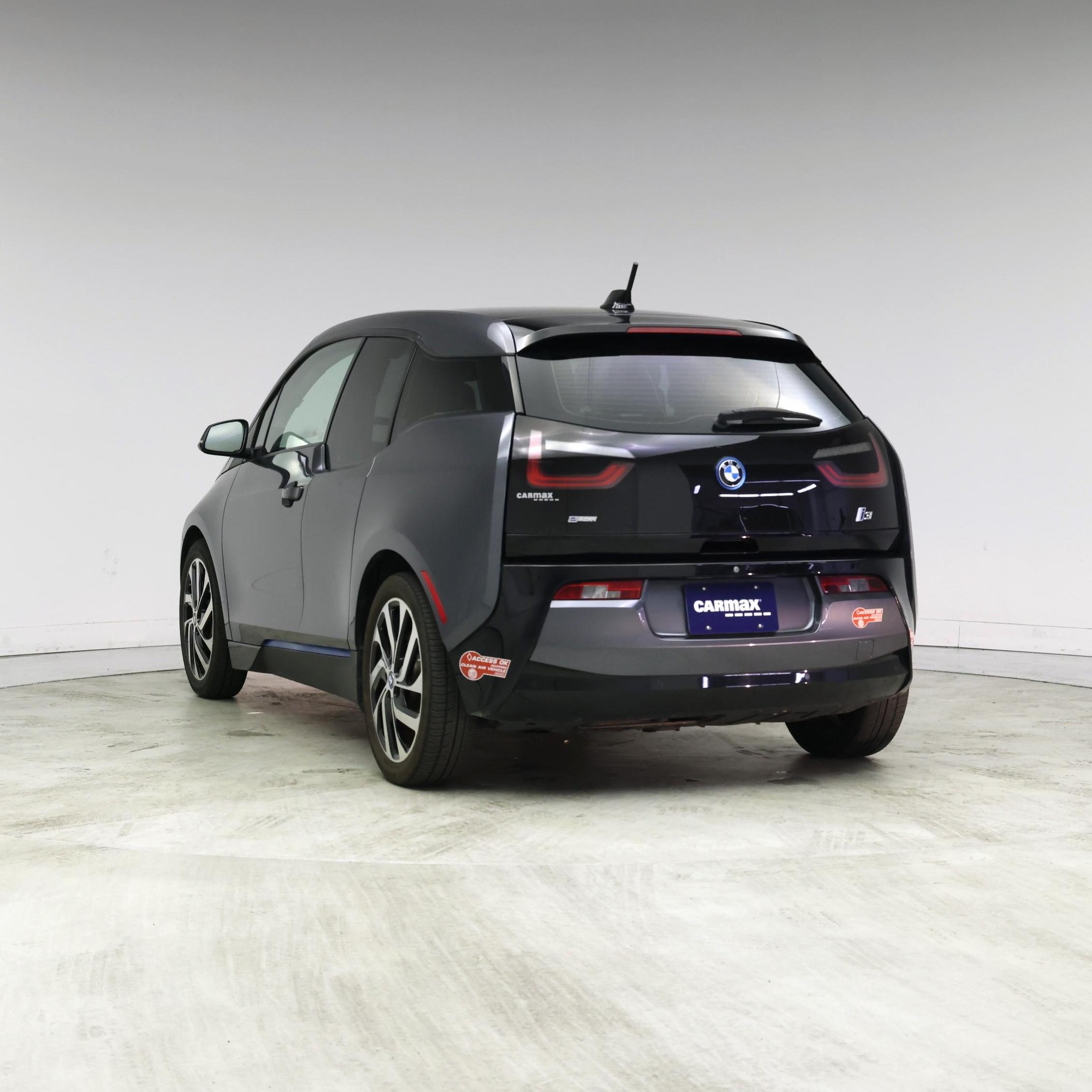 Thumbnail: 2017 BMW i3 - 2