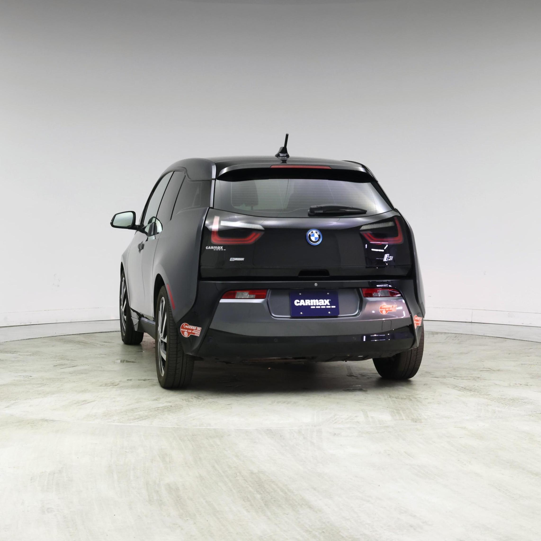 Thumbnail: 2017 BMW i3 - 6