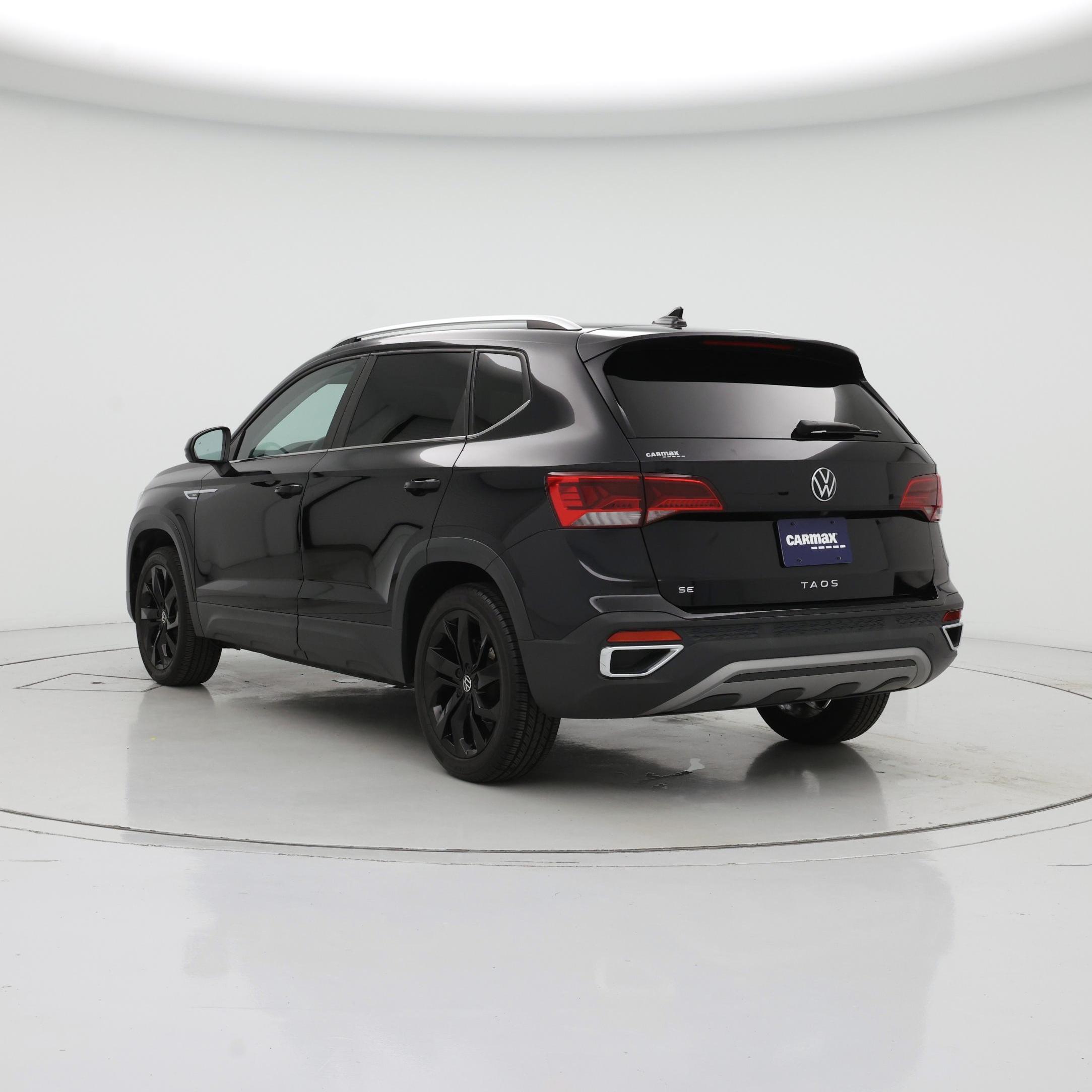 Thumbnail: 2022 Volkswagen Taos - 2