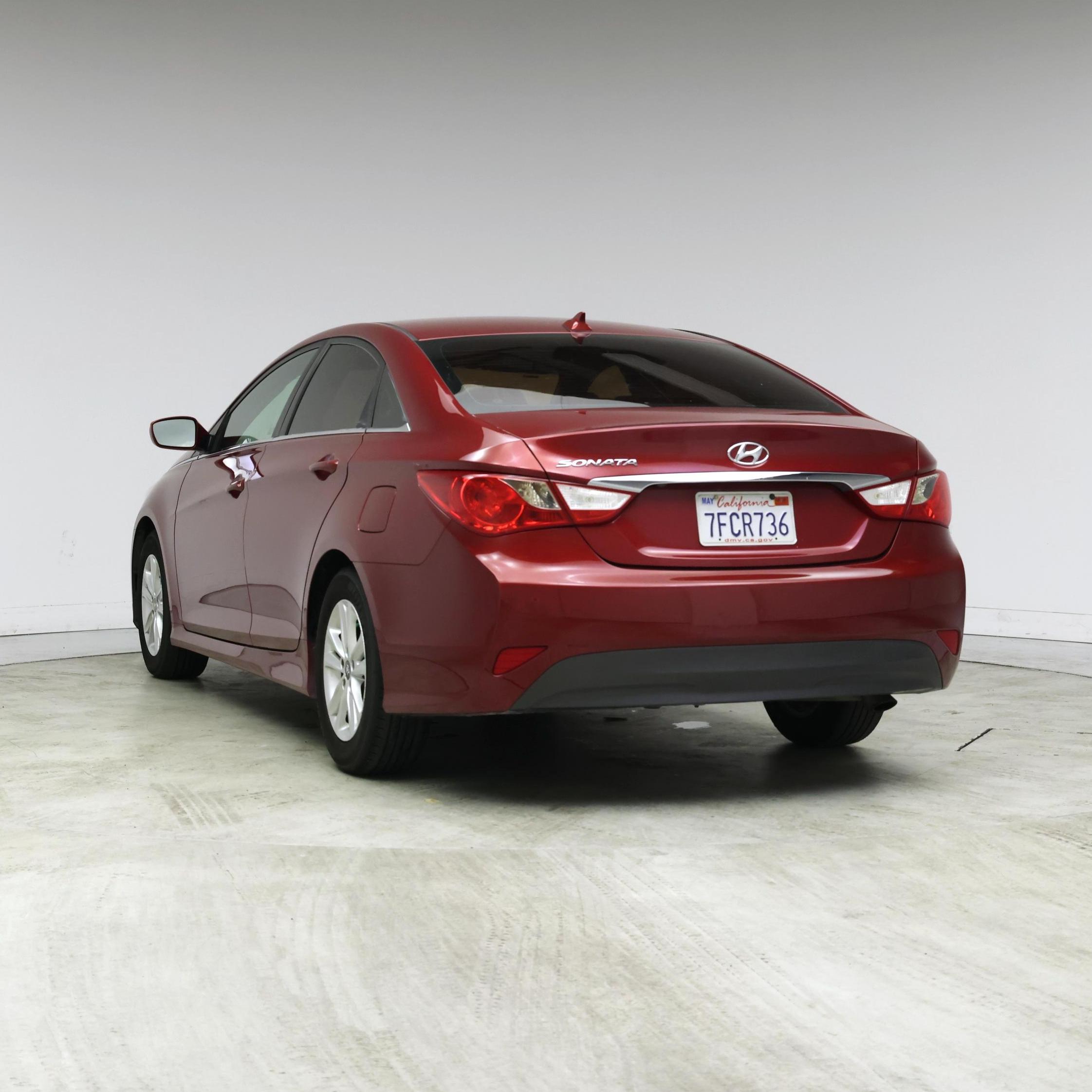 Thumbnail: 2014 Hyundai Sonata - 2