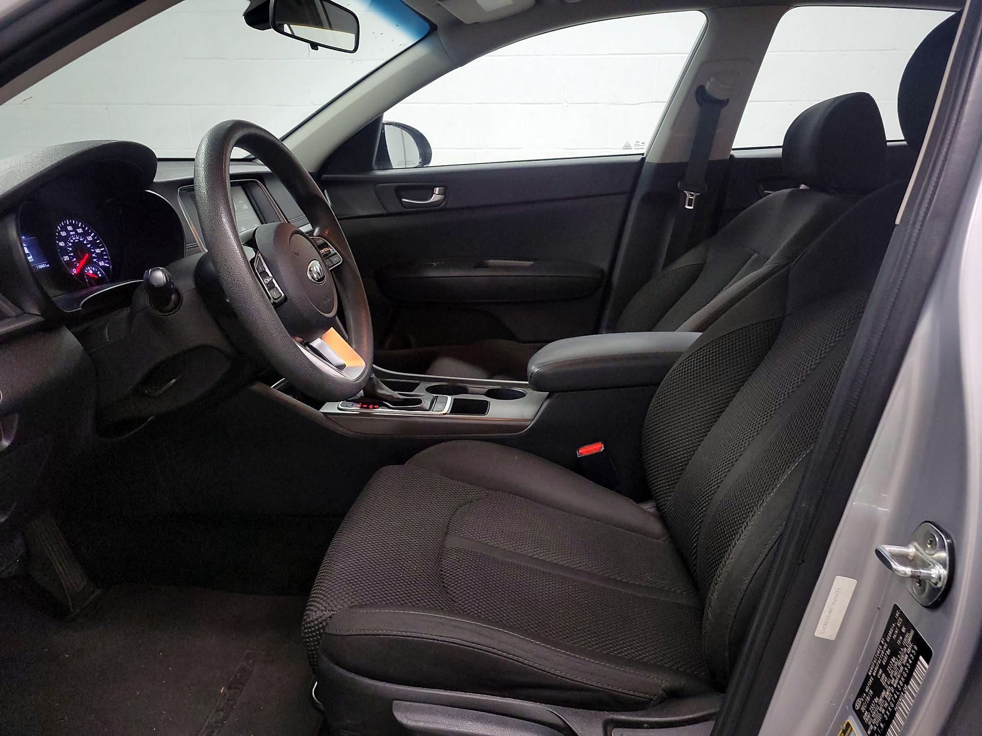 Thumbnail: 2019 Kia Optima - 11