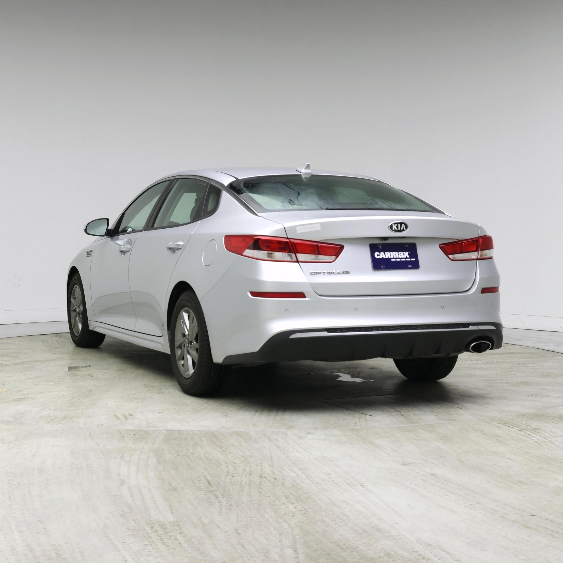 Thumbnail: 2019 Kia Optima - 2