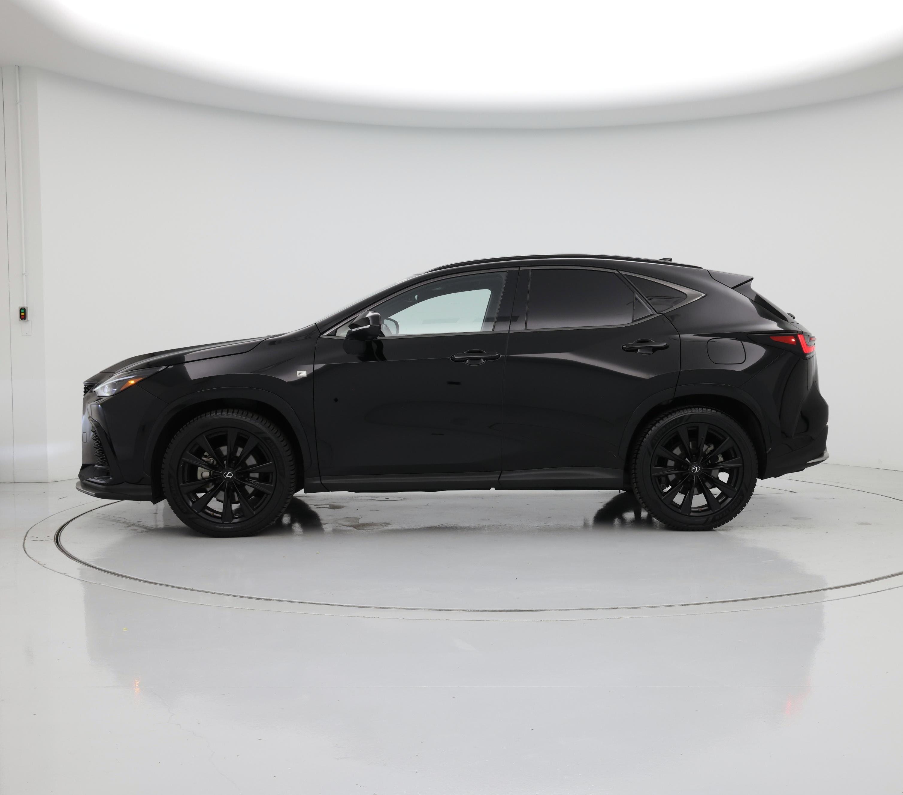 Thumbnail: 2022 Lexus NX - 3