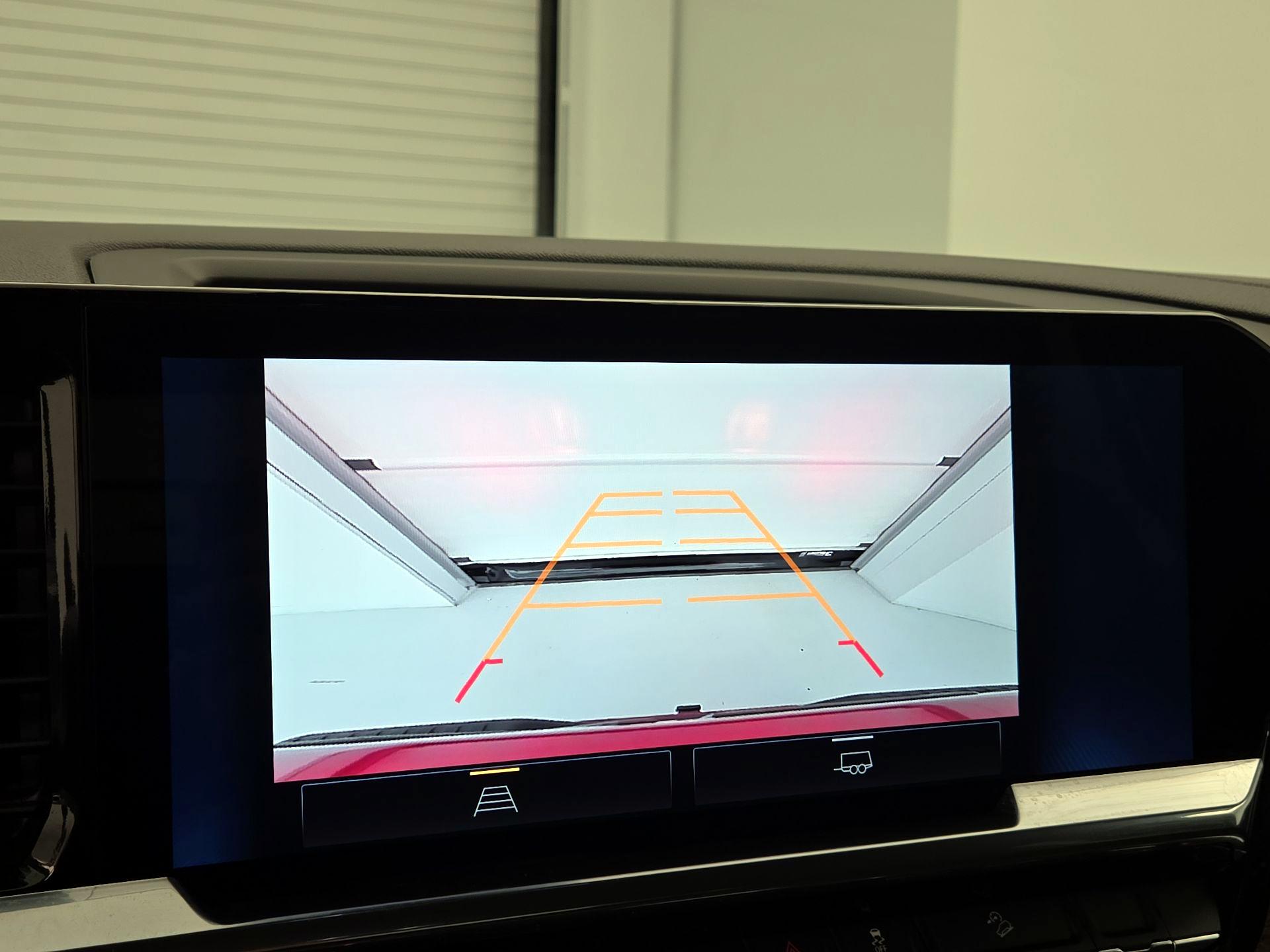 Thumbnail: 2023 Chevrolet Silverado 1500 - 14