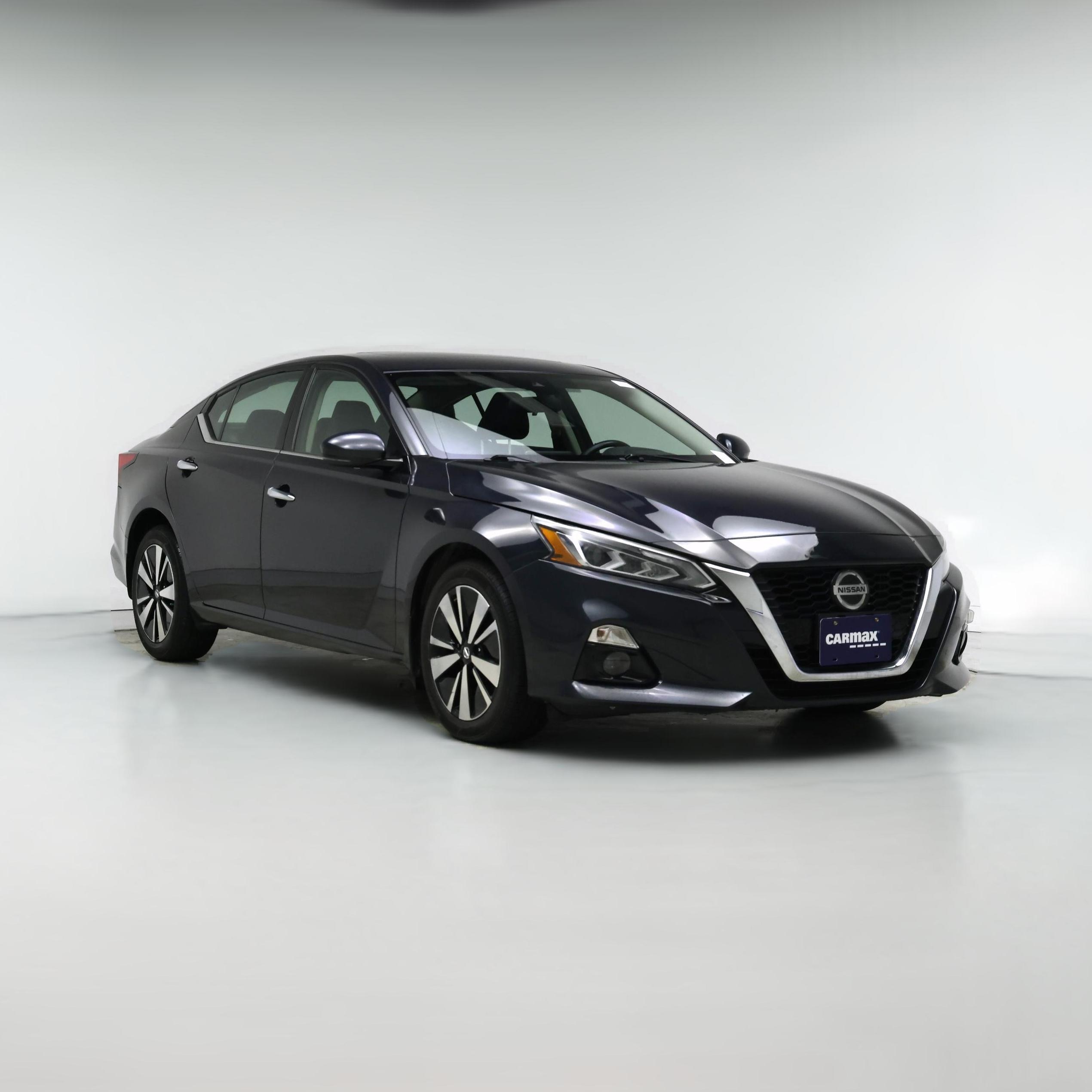 Thumbnail: 2021 Nissan Altima - 1